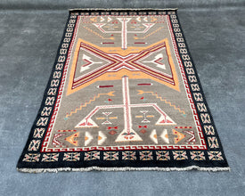 Arrows Navajo Inspired Hand-Knotted Carpet - 6x4 ft