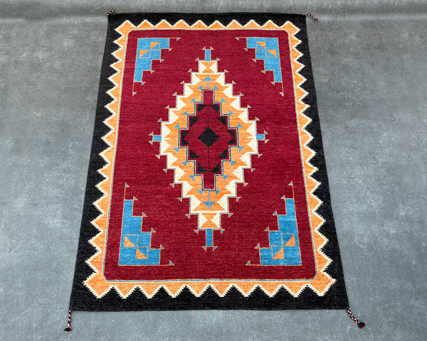 Two Grey Hills Navajo Inspired Hand-Knotted Carpet - 5x7 ft