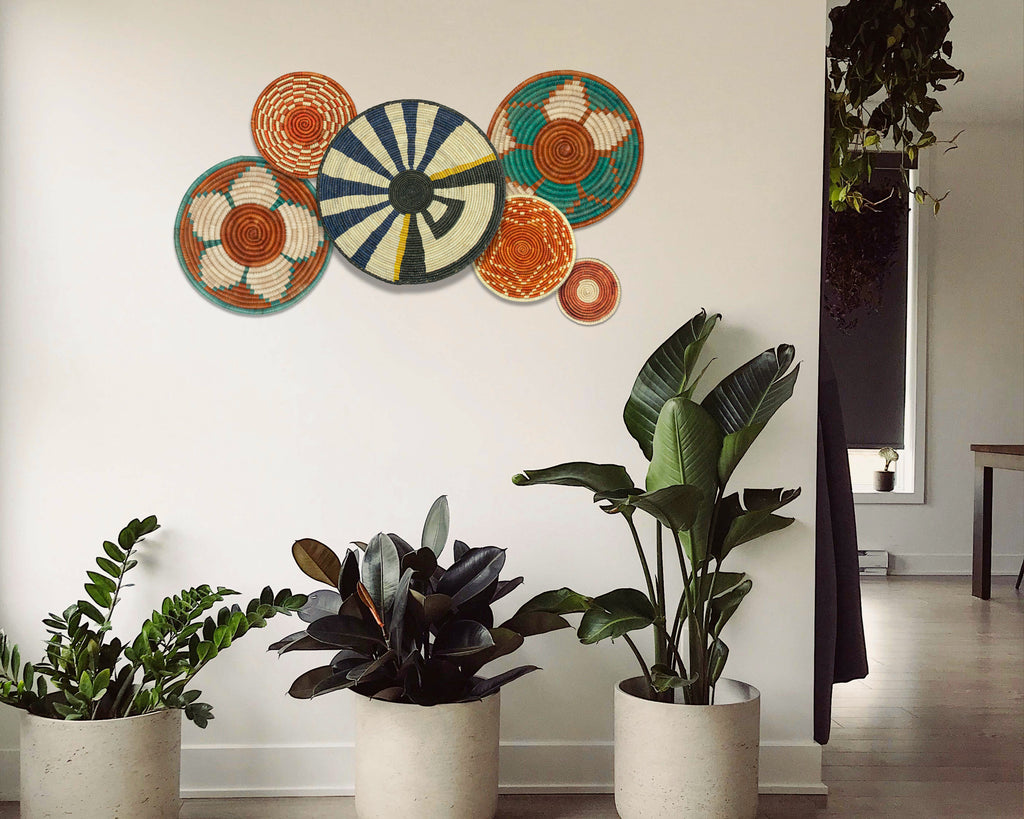 Set of 6 Handwoven wall baskets SET-392-6 N