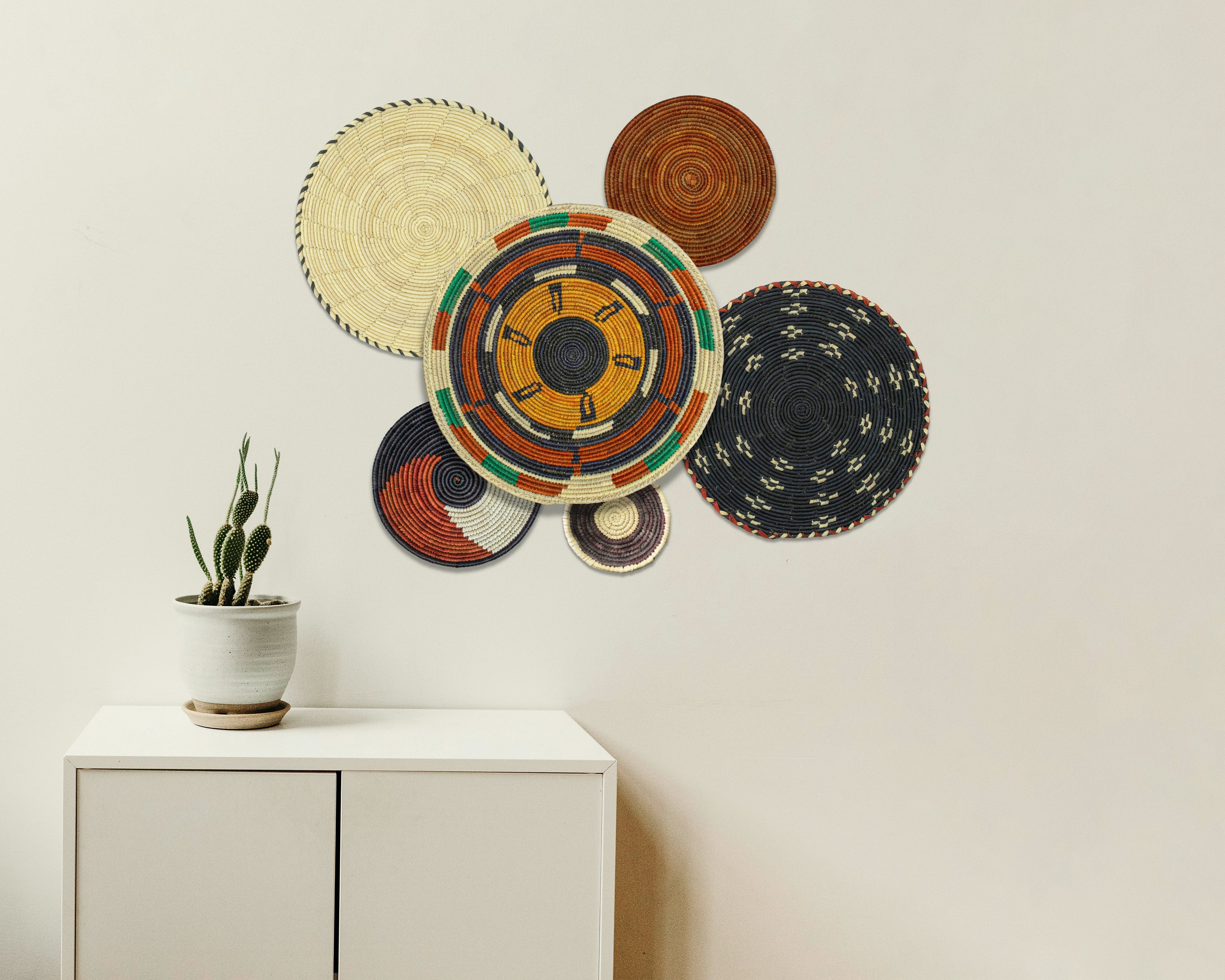 Set of 6 Handwoven wall baskets SET-386-6 N