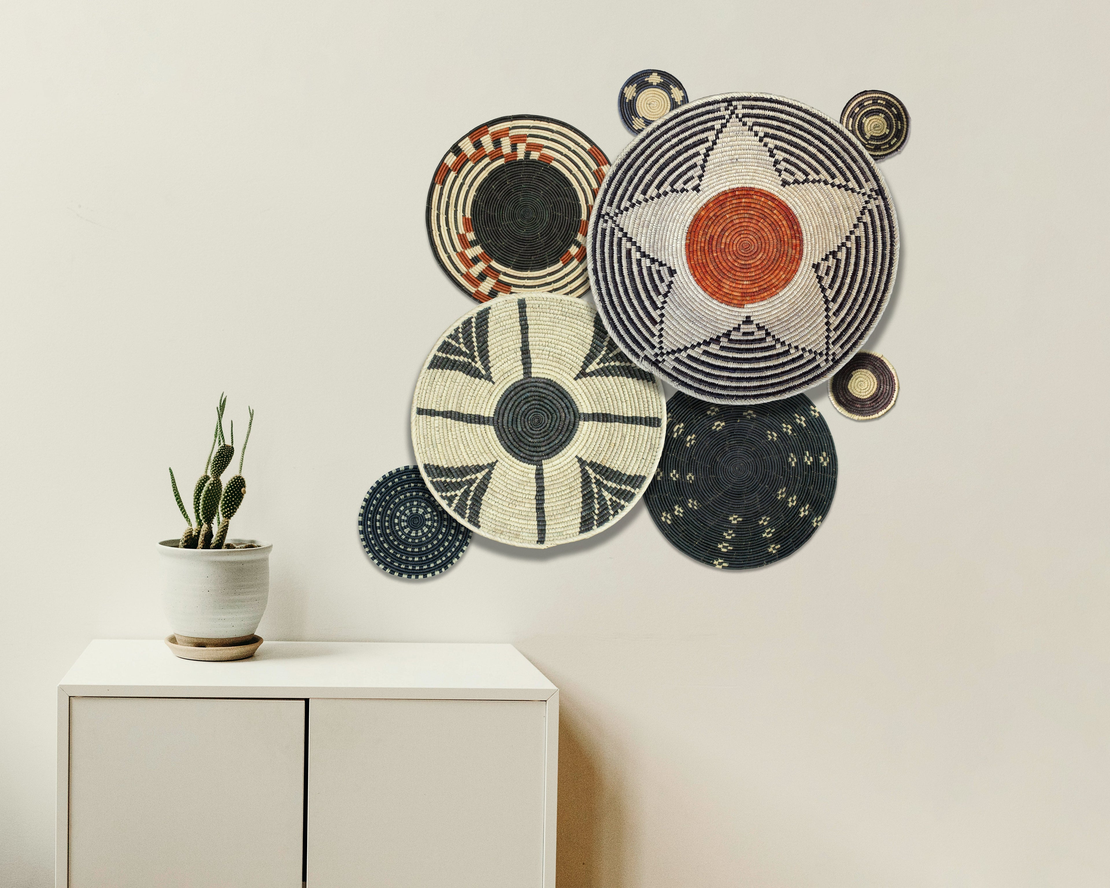 Set of 8 Handwoven wall baskets SET-331-8 N