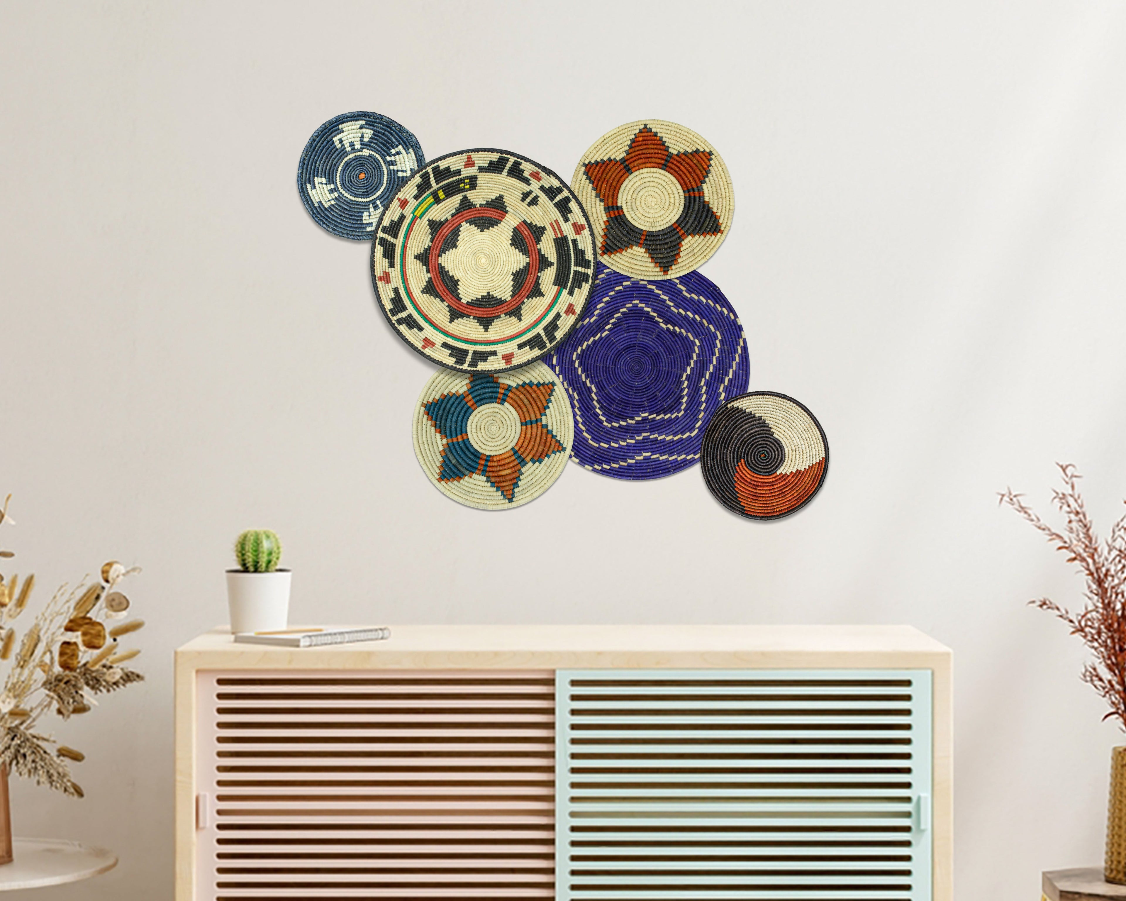 Set of 6 Handwoven wall baskets SET-282-6 N