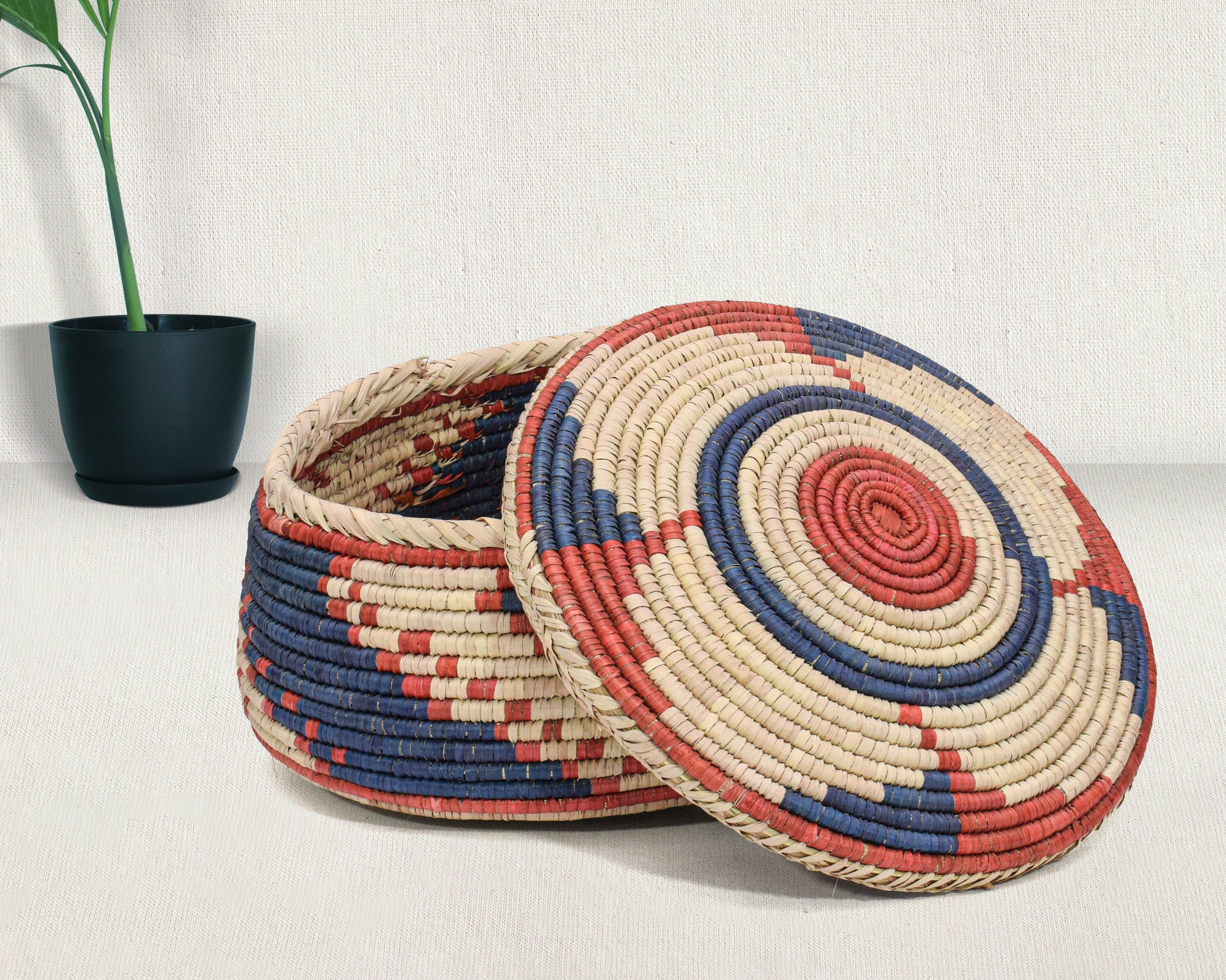 Blooming Flower Lidded Basket