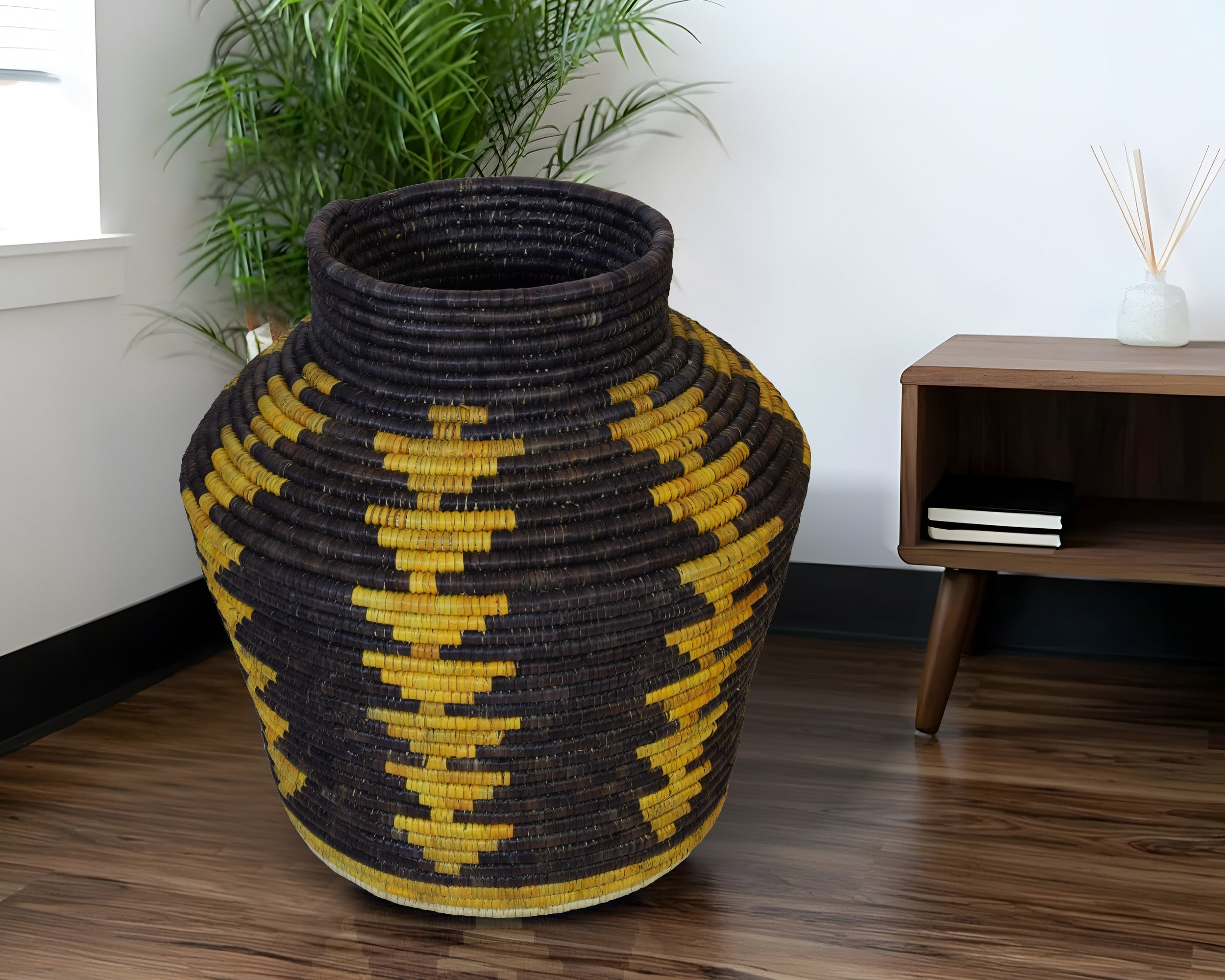 Tribal Sunburst Potter Basket 24-Inch PP-1102-22