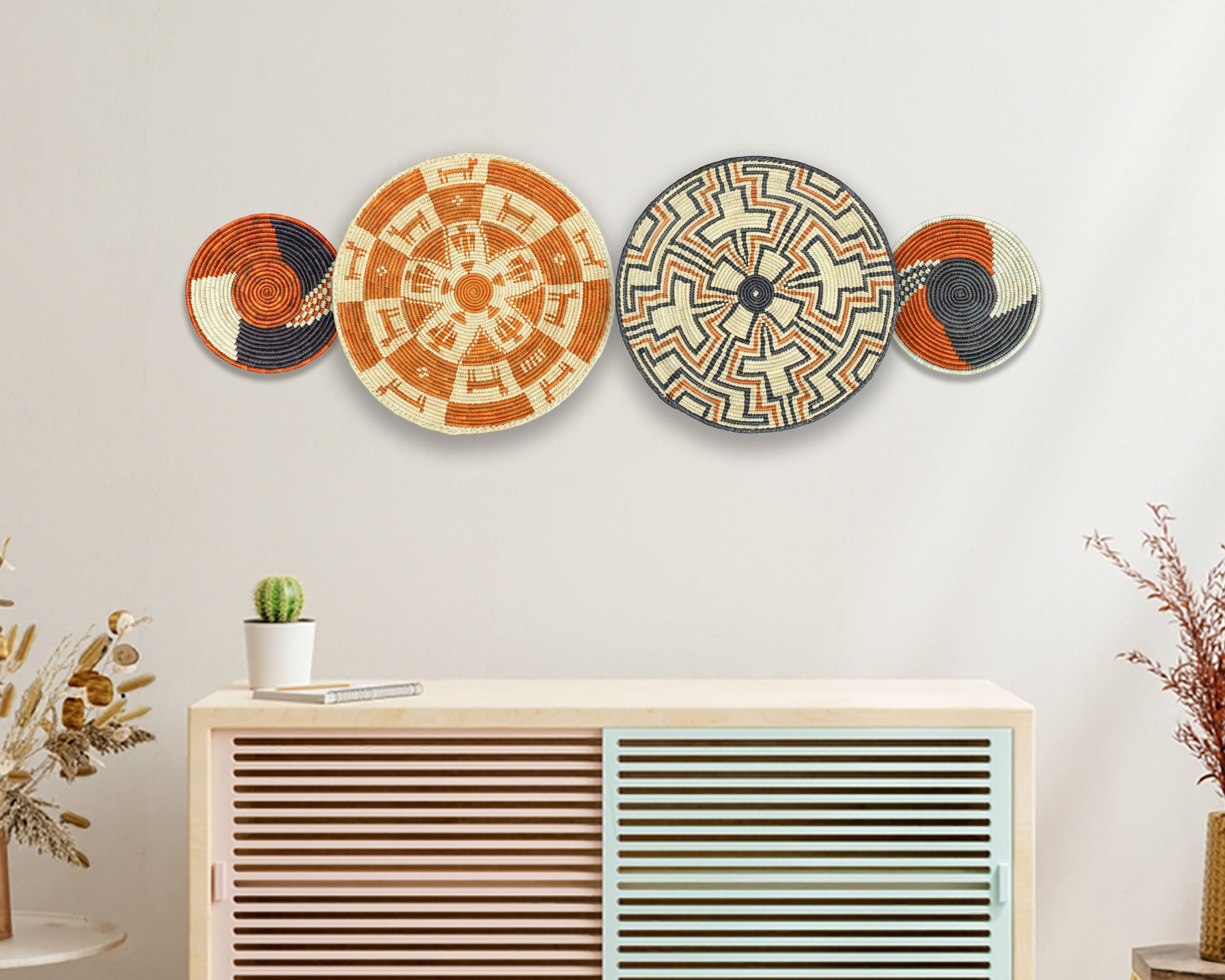 Set of 4 Handwoven wall baskets SET-229-4 N