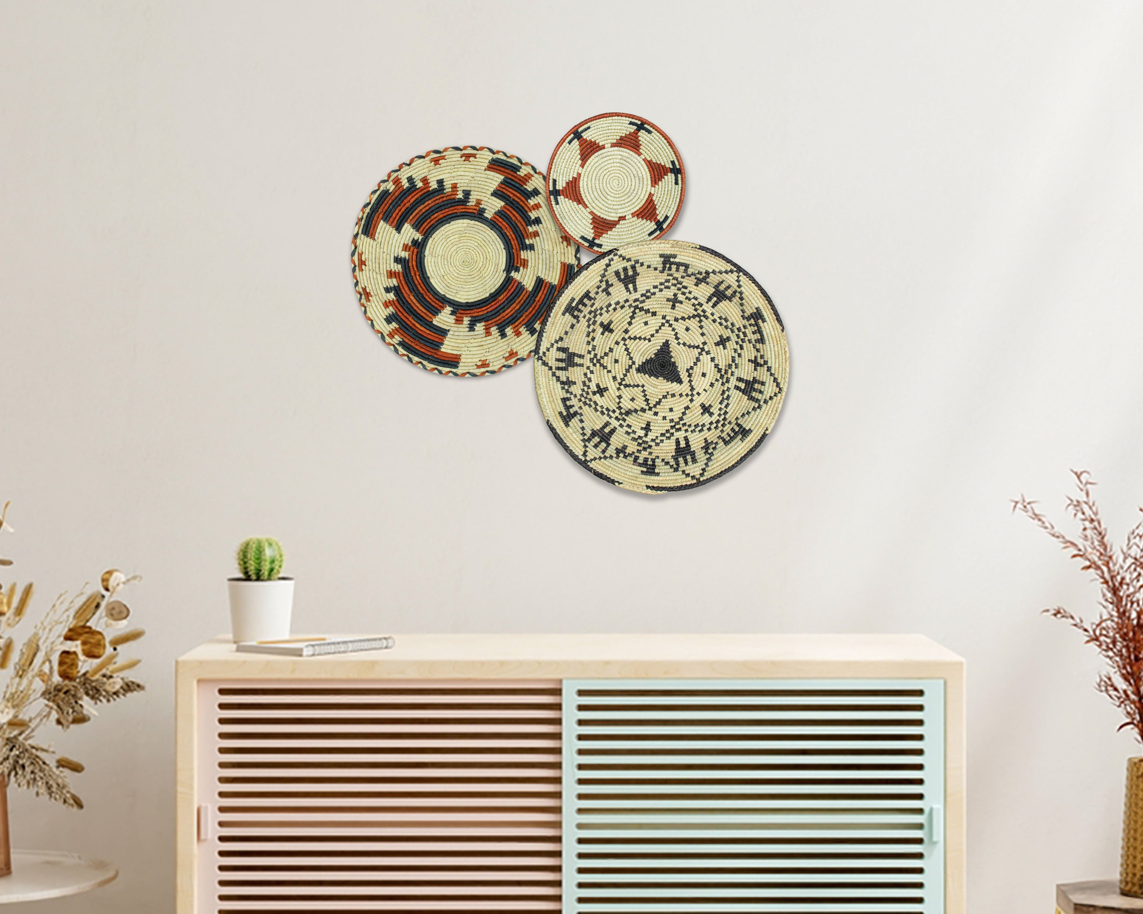 Set of 3 Handwoven wall baskets SET-212-3 N