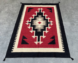 5x7ft Wool Kilim – Southwestern Flatweave Rug