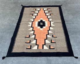 5x7ft Wool Kilim – Southwestern Flatweave Rug