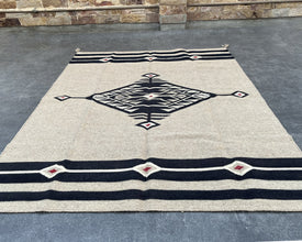 5x7ft Wool Kilim – Southwestern Flatweave Rug