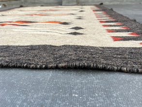 5x7ft Wool Kilim – Southwestern Flatweave Rug