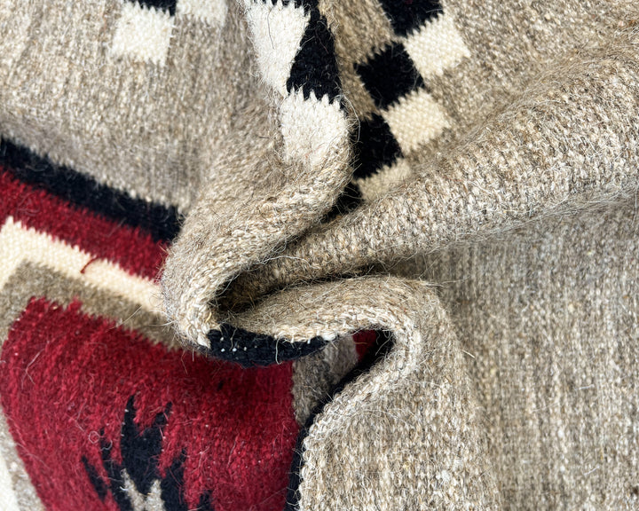 5x7ft Handwoven Dhurrie Rug, Large Soft Wool Flatweave Rug, Southwestern Tribal Area Rug, Perfect for Living Room & Bedroom