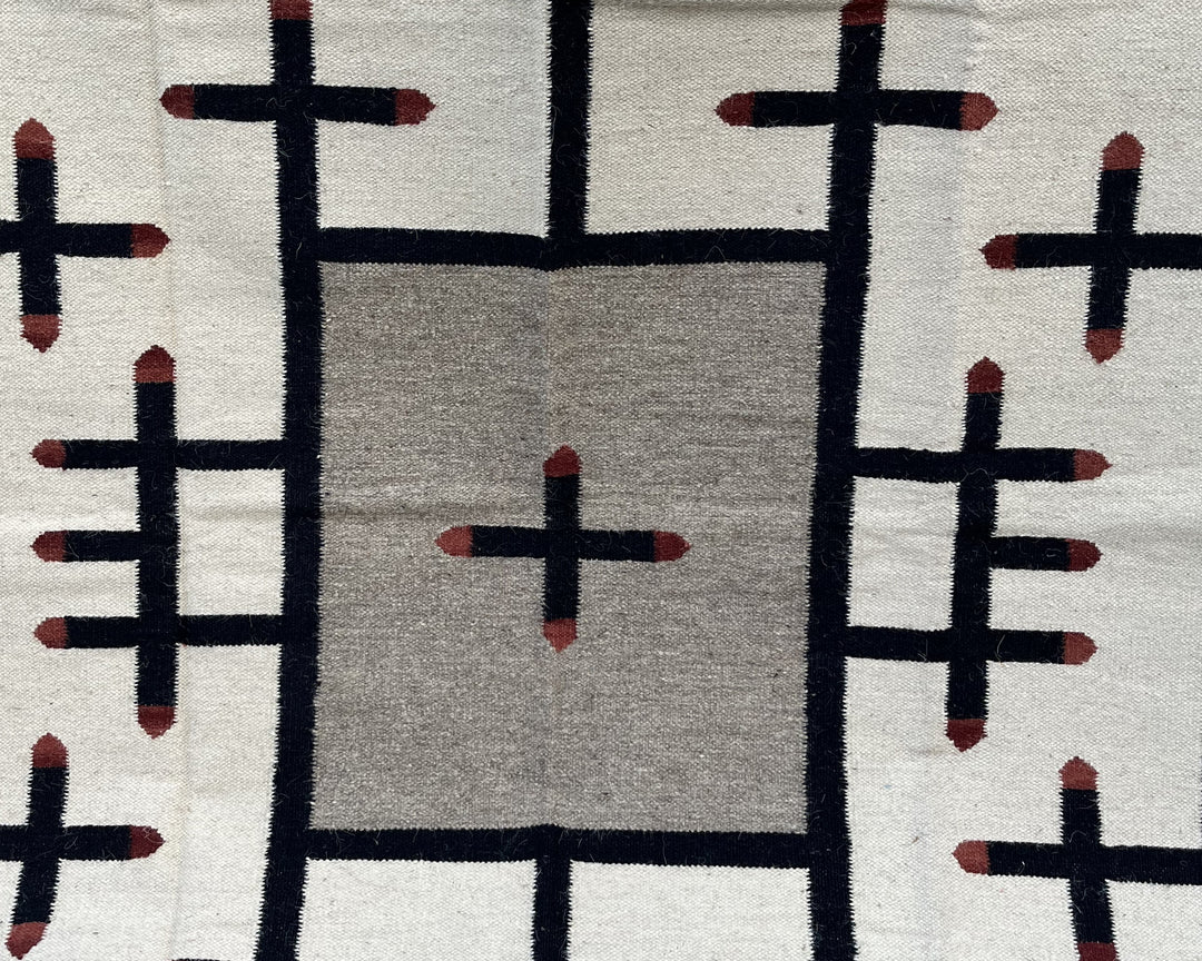 5x7ft Handwoven Dhurrie Rug, Large Soft Wool Flatweave Rug, Southwestern Tribal Area Rug, Perfect for Living Room & Bedroom