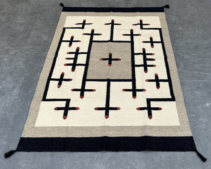 5x7ft Handwoven Dhurrie Rug, Large Soft Wool Flatweave Rug, Southwestern Tribal Area Rug, Perfect for Living Room & Bedroom