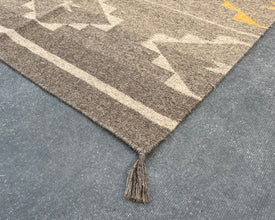 Eye dazzler - Southwestern Wool Flatweave Rug