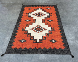 Two Grey Hills - Wool Flatweave Rug