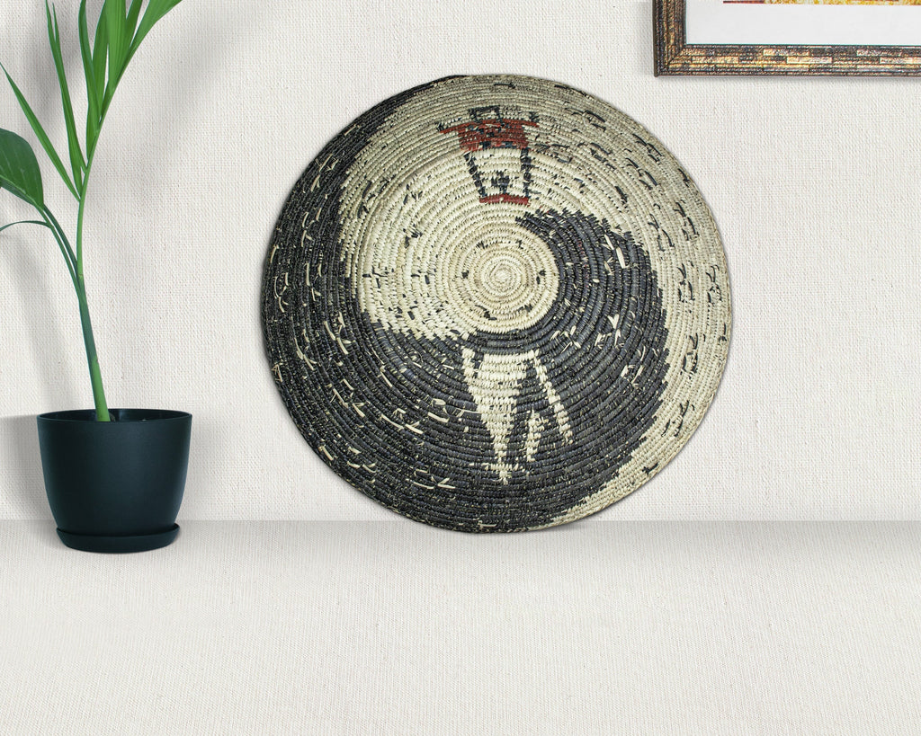 14" Dia Harmony Design Woven Wall Basket