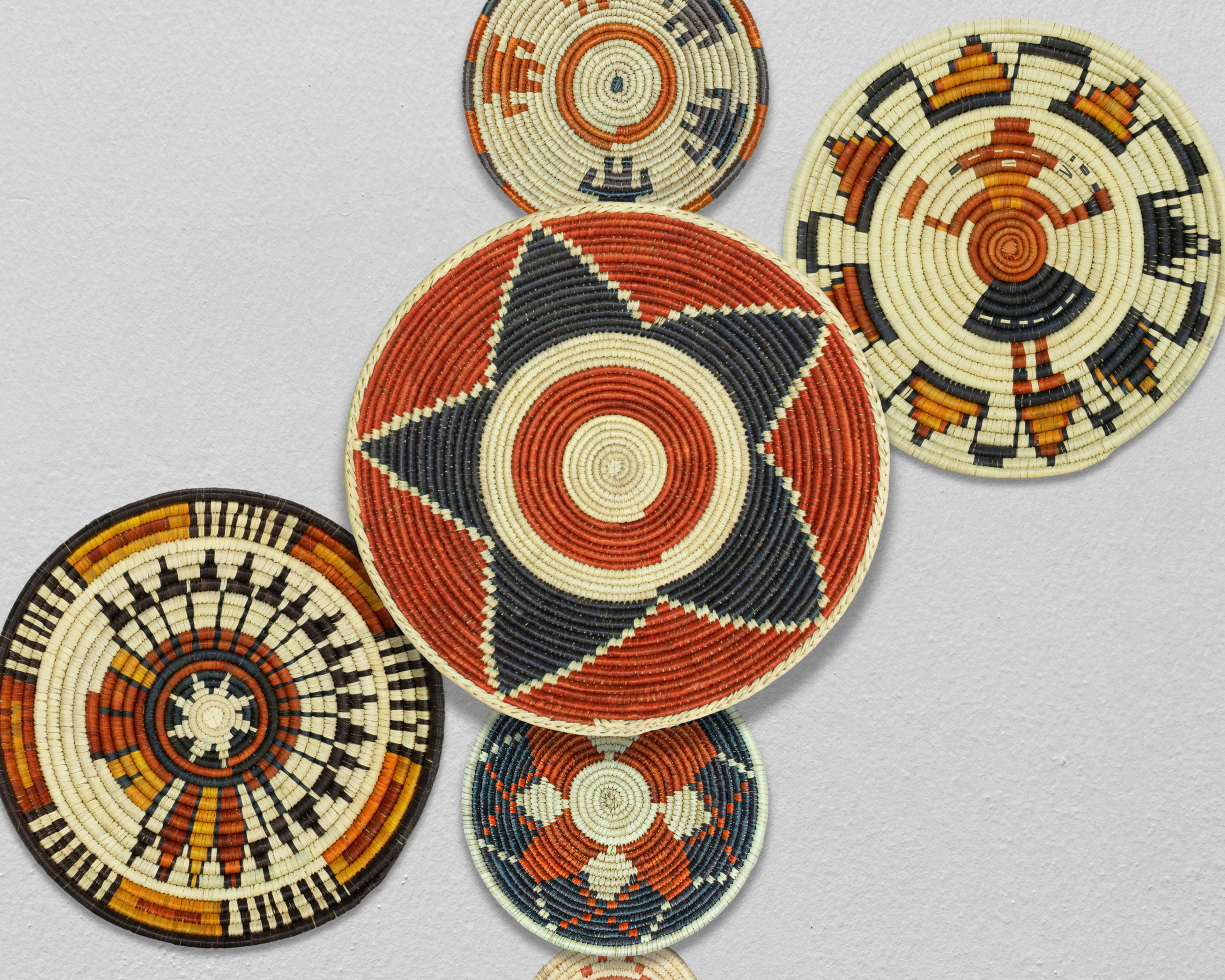 Set of 6 Handwoven wall baskets SET-391-6 N