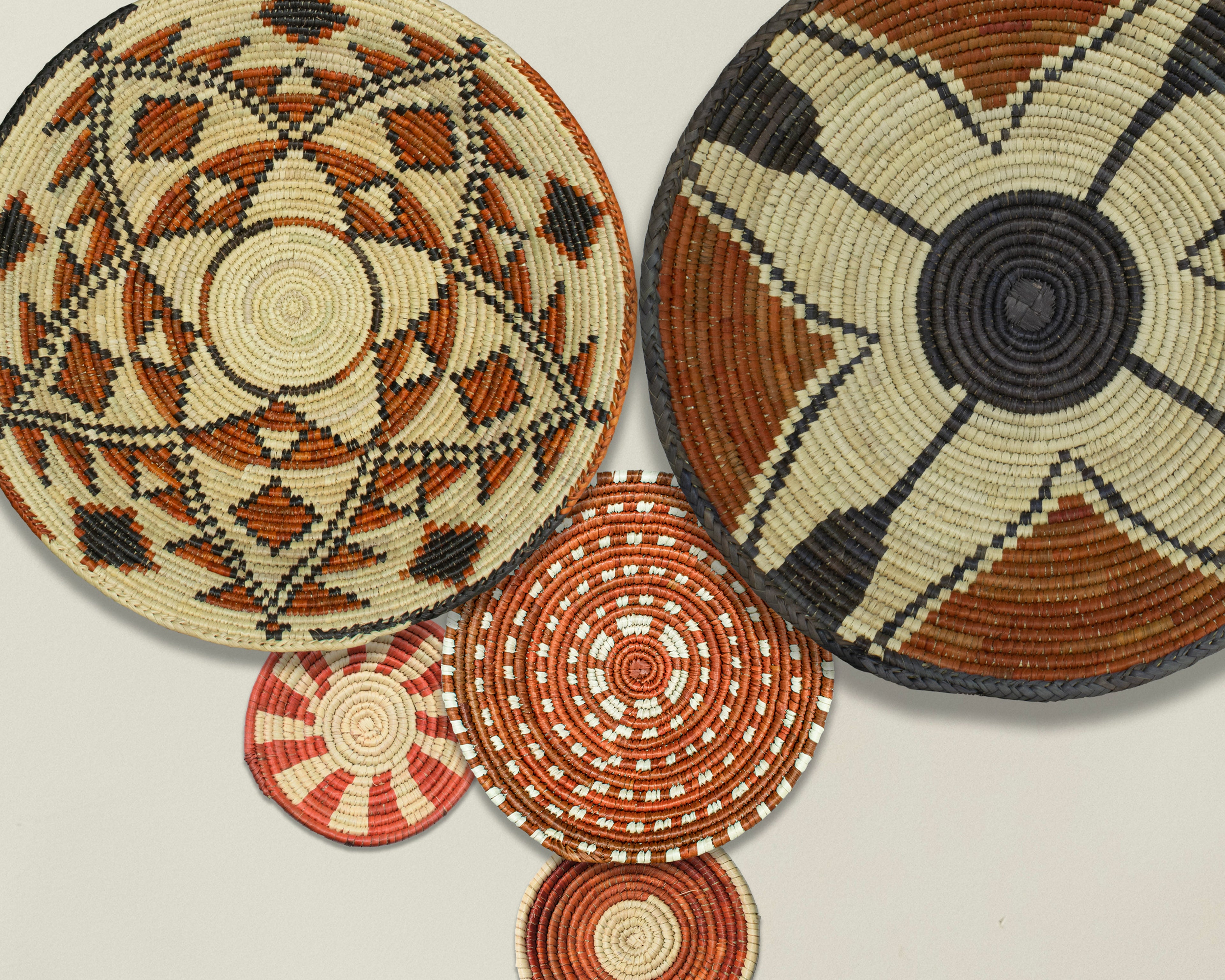 Set of 5 Handwoven wall baskets SET-70-5 N