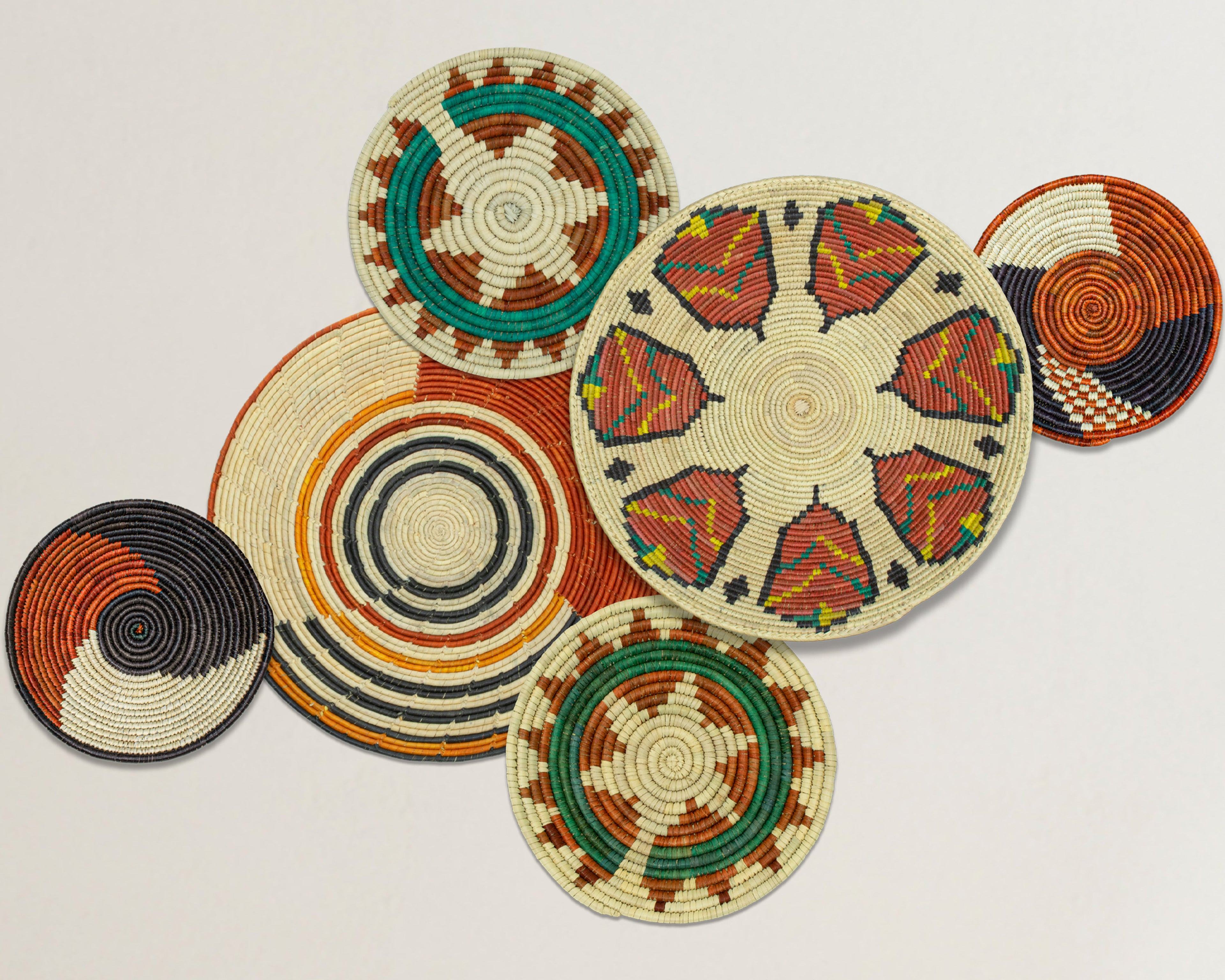 Set of 6 Handwoven wall baskets SET-281-6 N