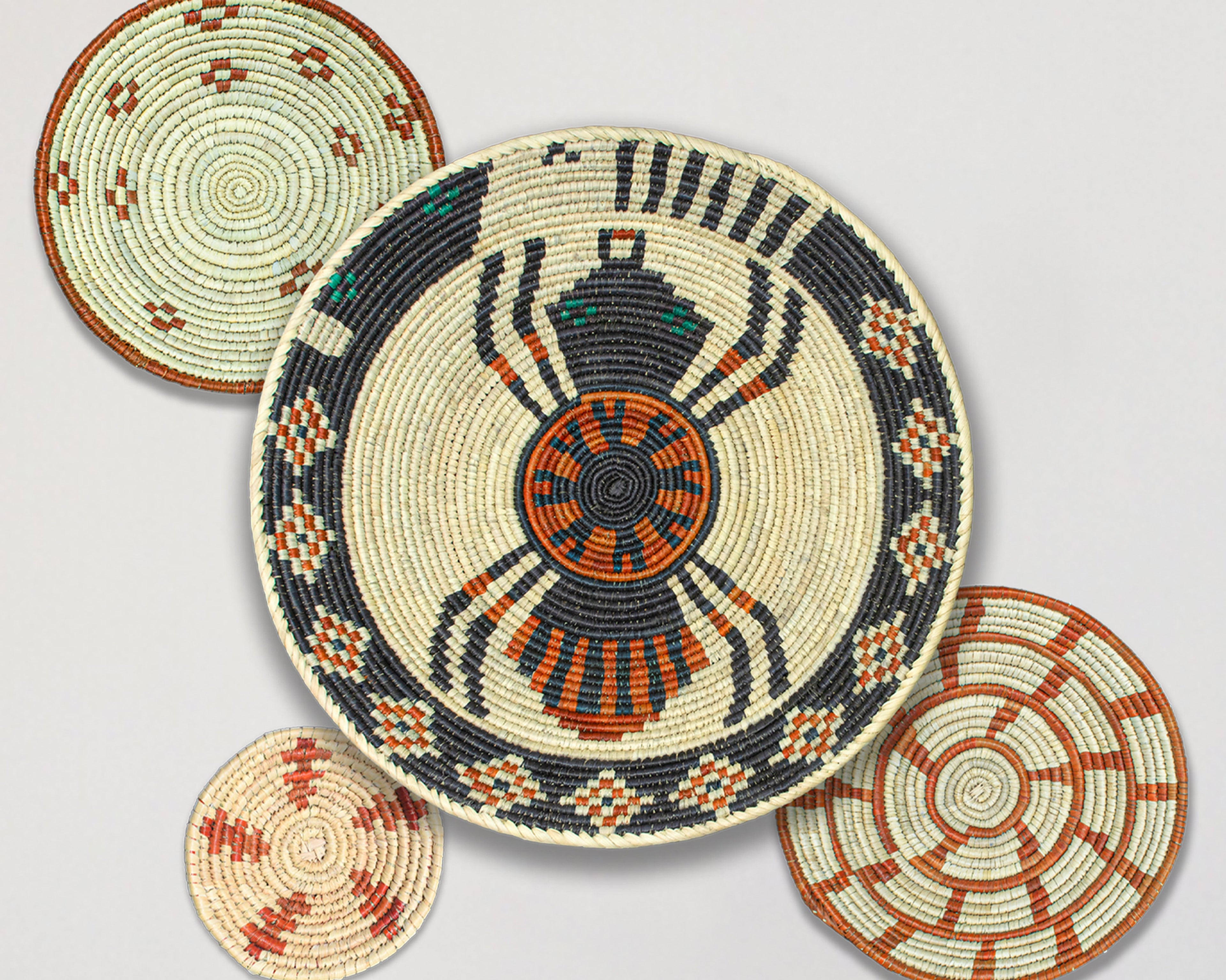 Set of 4 Handwoven wall baskets SET-235-4 N