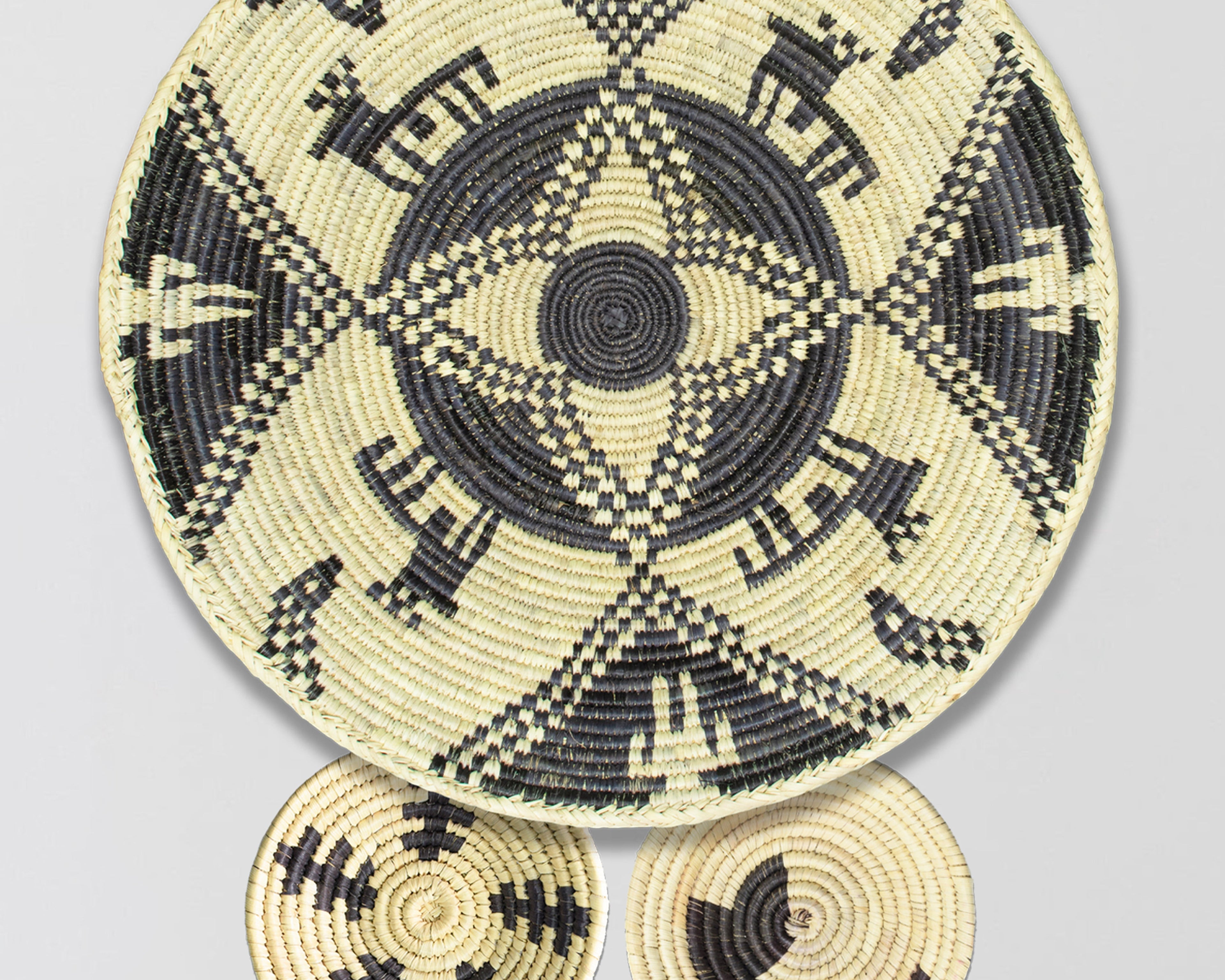 Set of 4 Handwoven wall baskets SET-239-4 N