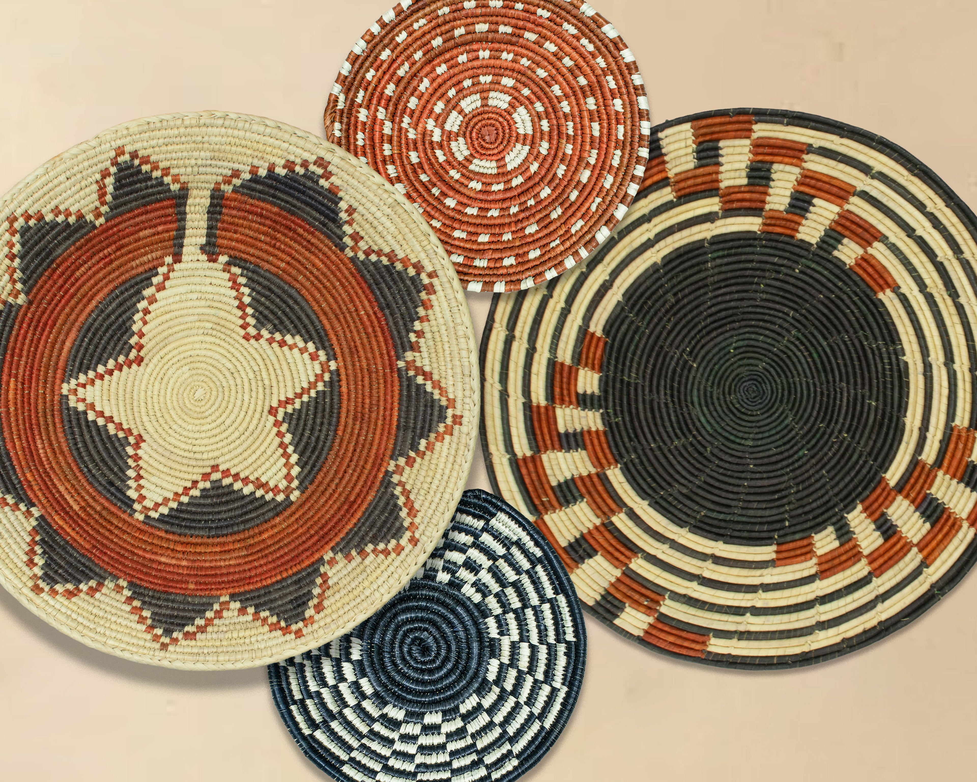 Set of 6 Handwoven wall baskets SET-382-6 N