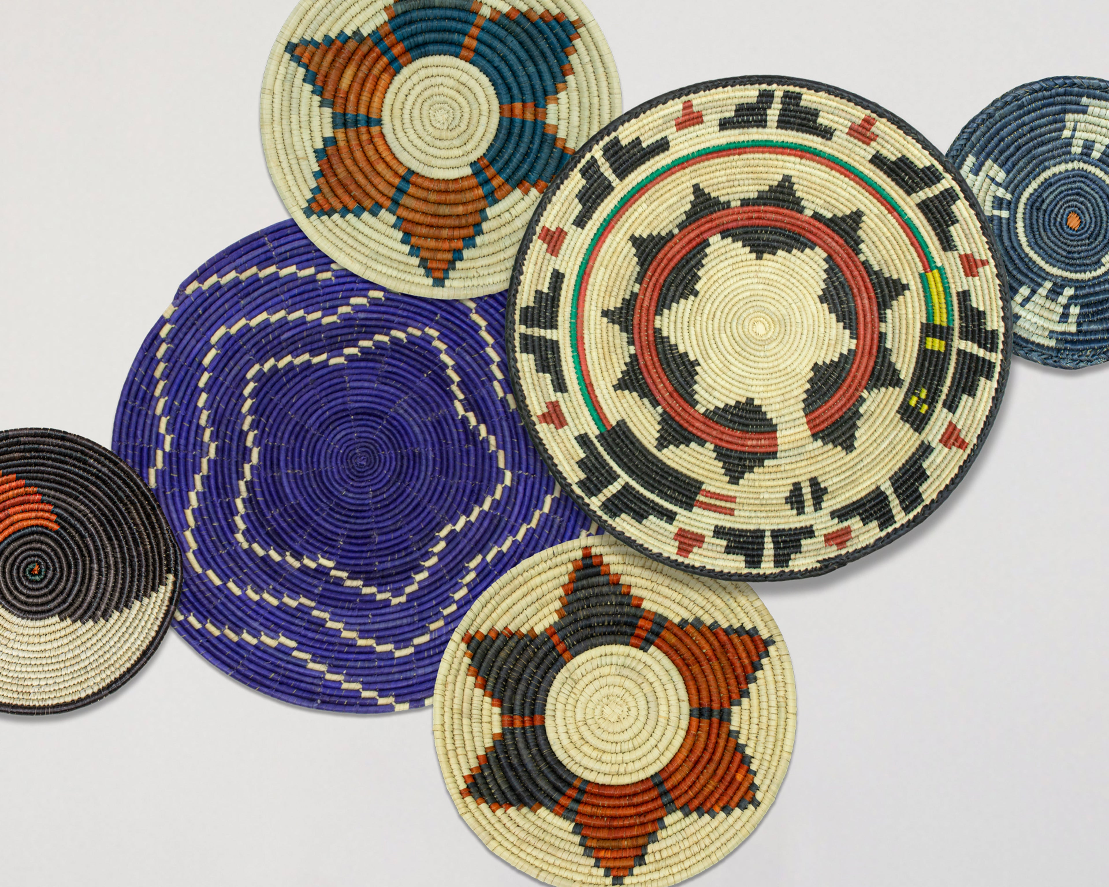 Set of 6 Handwoven wall baskets SET-282-6 N