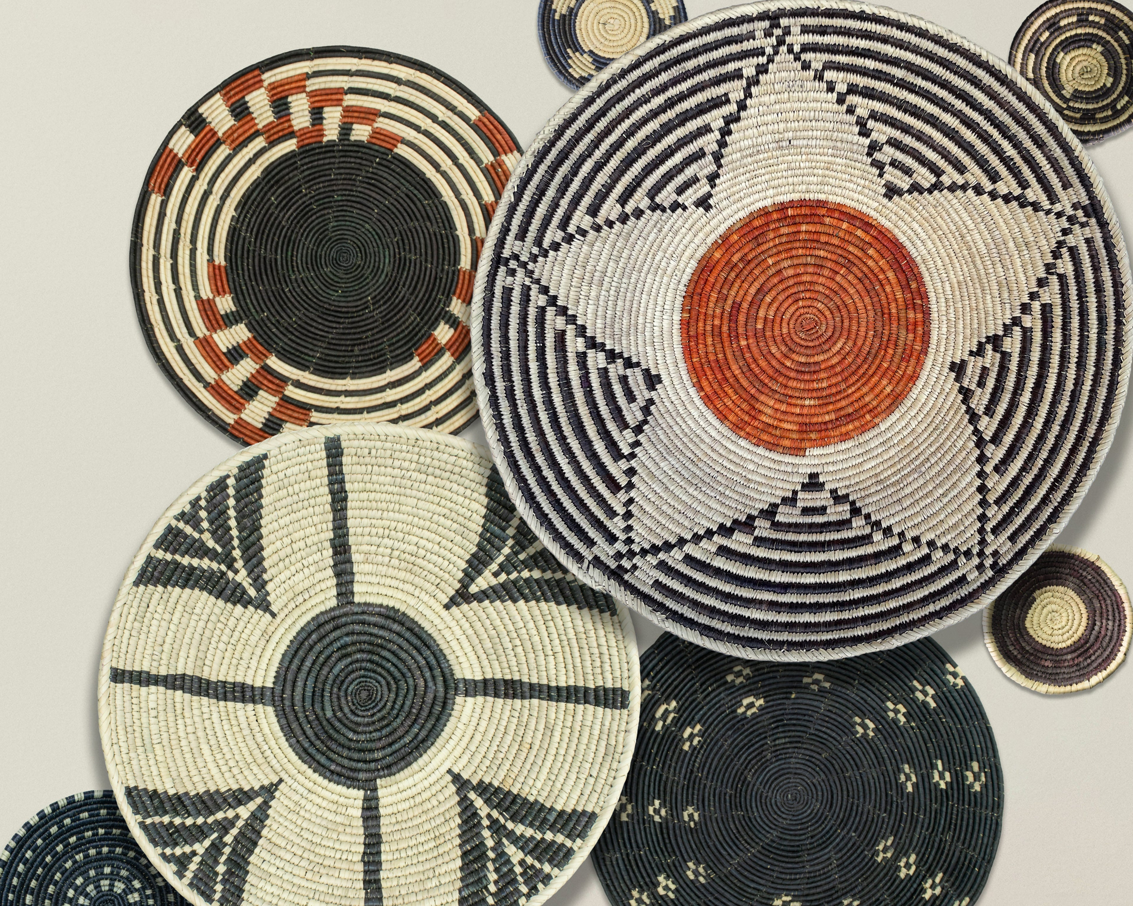 Set of 8 Handwoven wall baskets SET-331-8 N