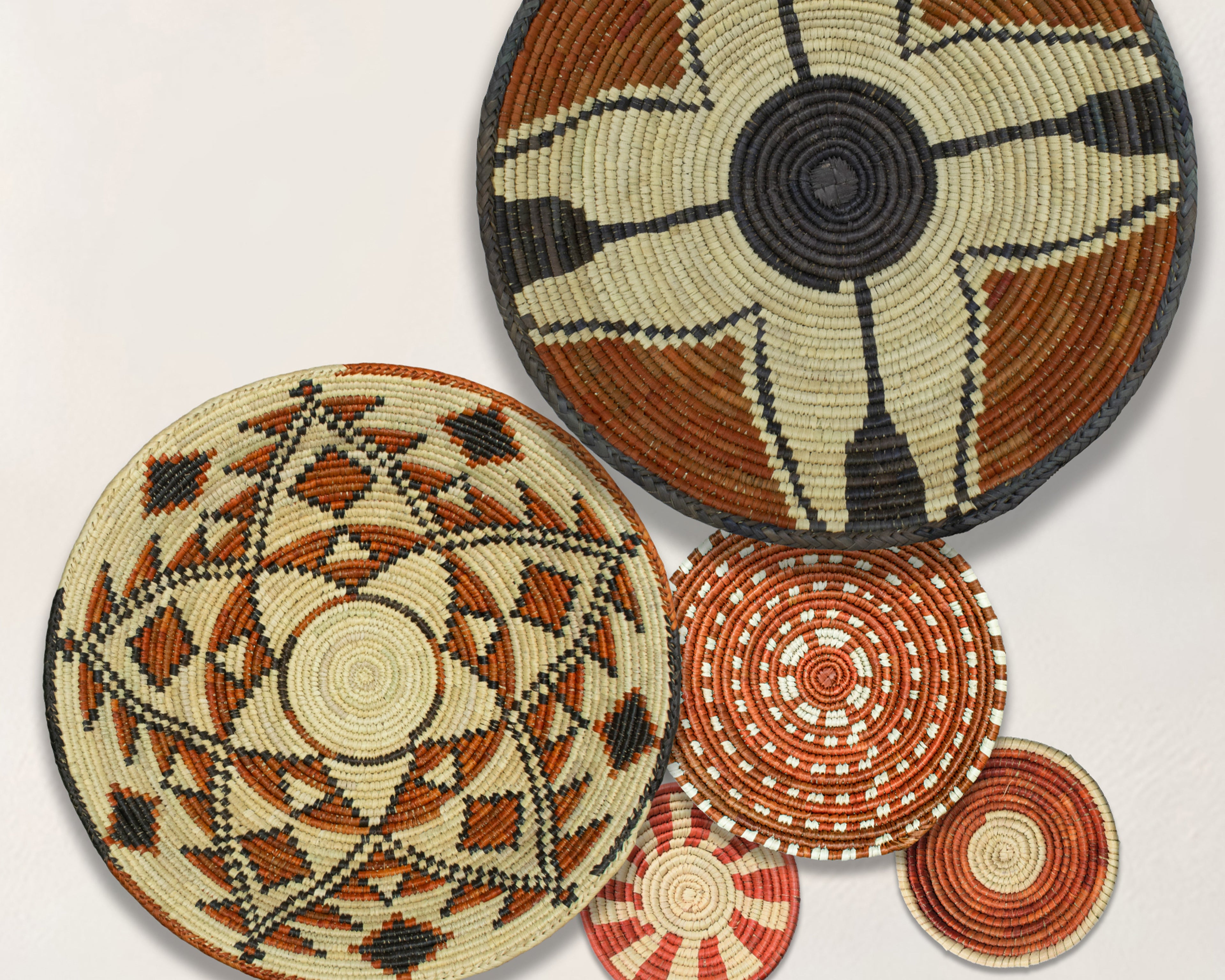 Set of 5 Handwoven wall baskets SET-70-5 N