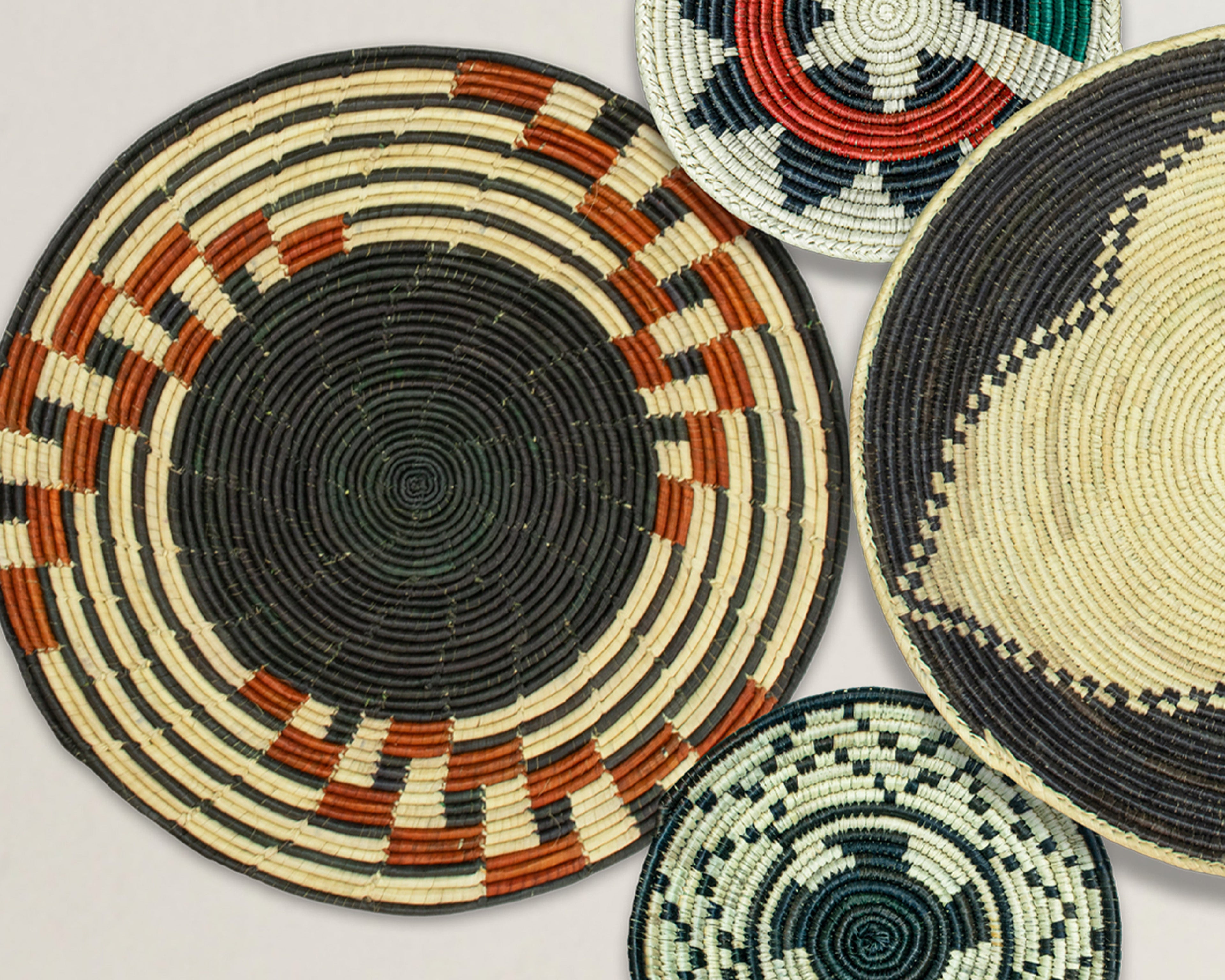 Set of 4 Handwoven wall baskets SET-232-4 N