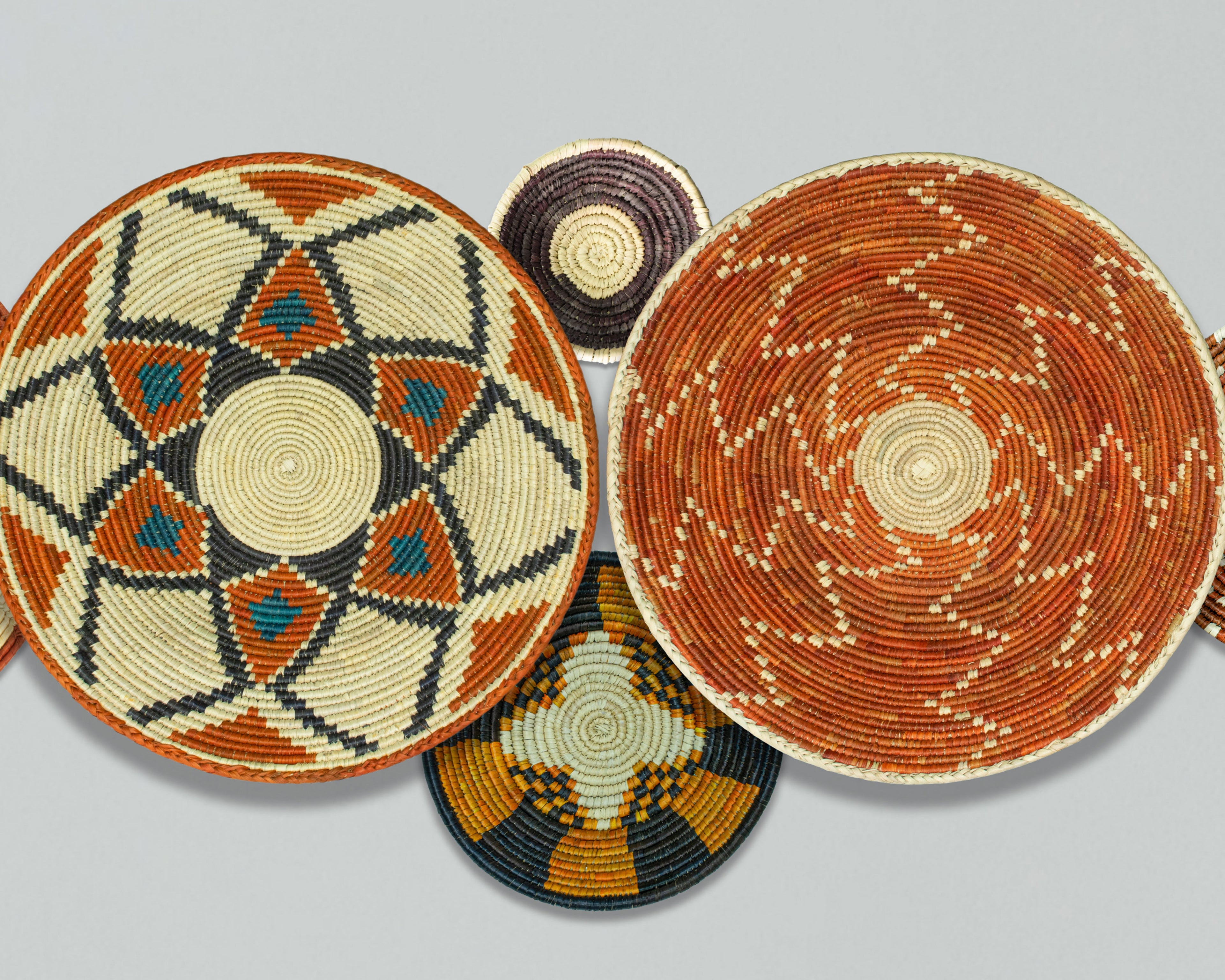 Set of 6 Handwoven wall baskets SET-399-6 N