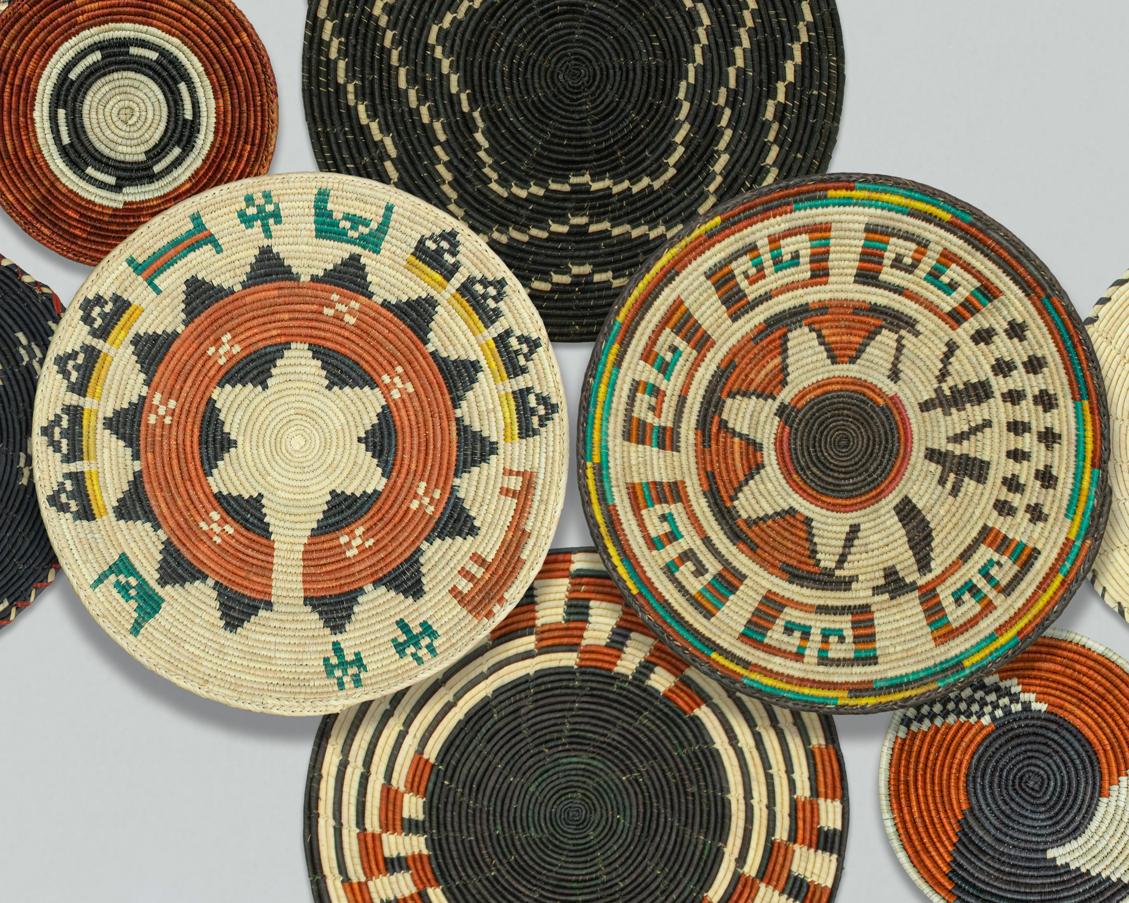 Set of 10 Handwoven wall baskets SET-411-10 N