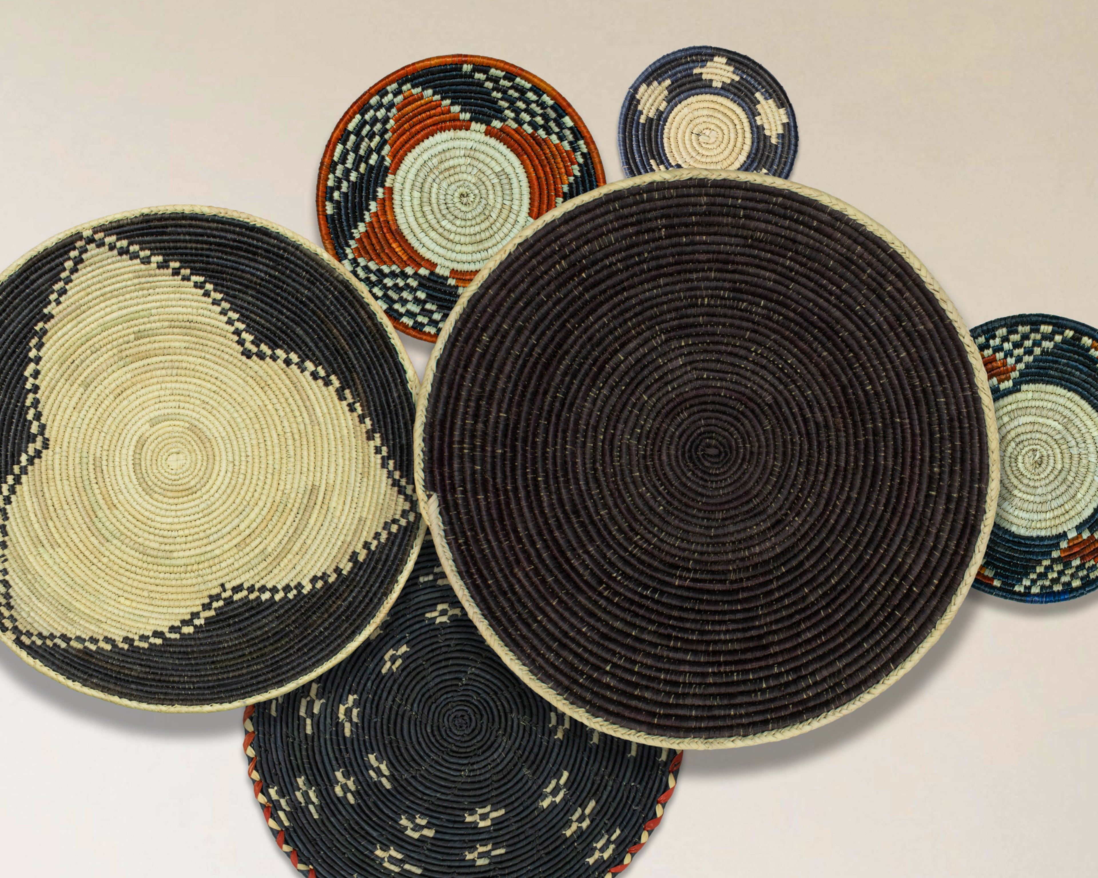 Set of 6 Handwoven wall baskets SET-273-6 N