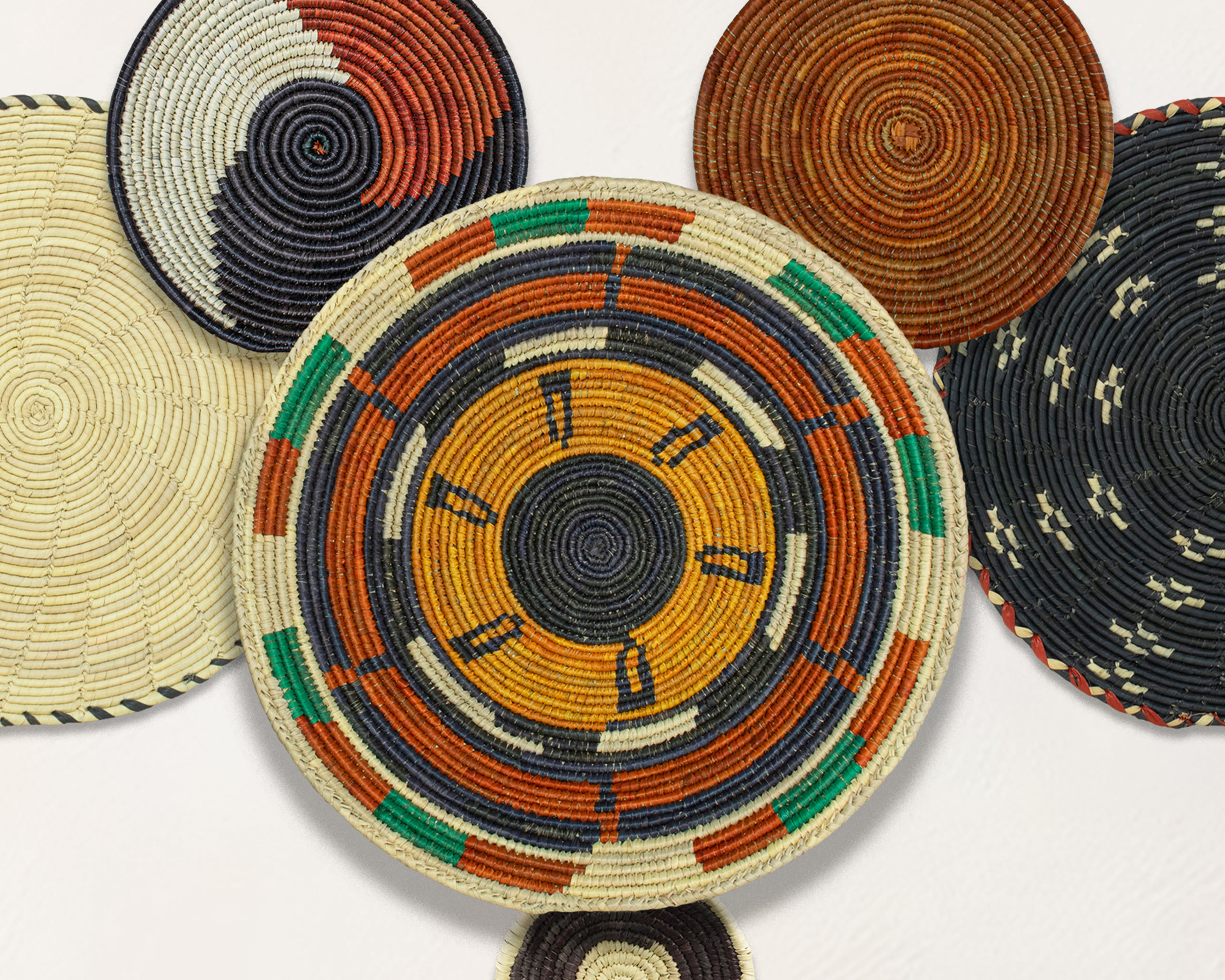 Set of 6 Handwoven wall baskets SET-386-6 N