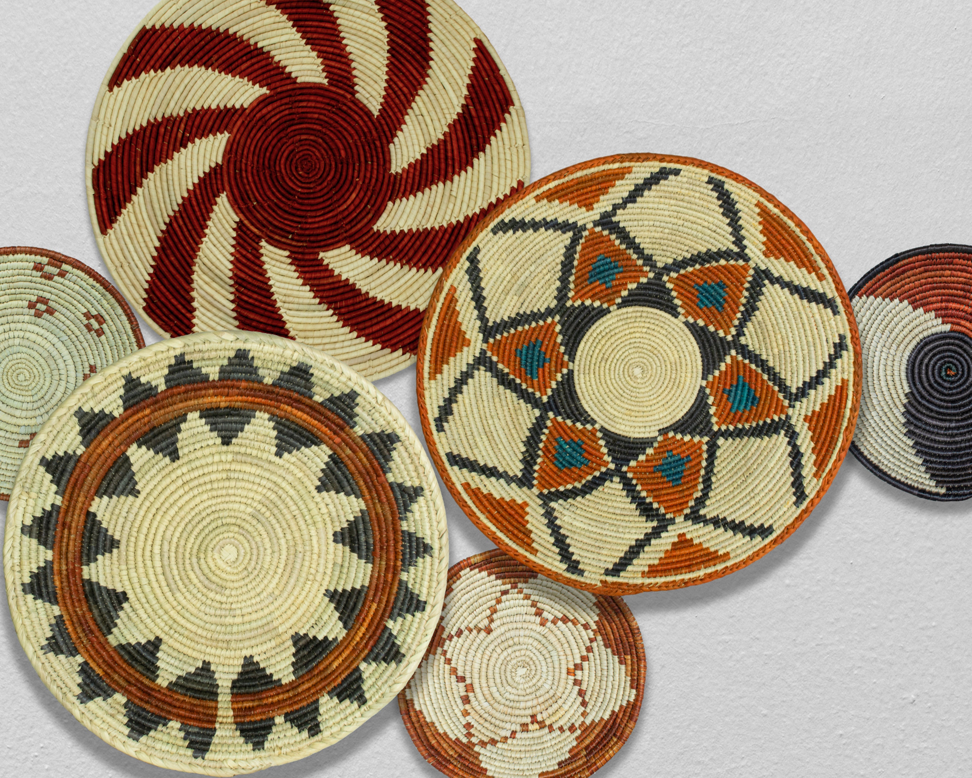 Set of 6 Handwoven wall baskets SET-290-6 N