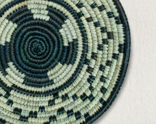 Checkerboard Circle Bowl Basket