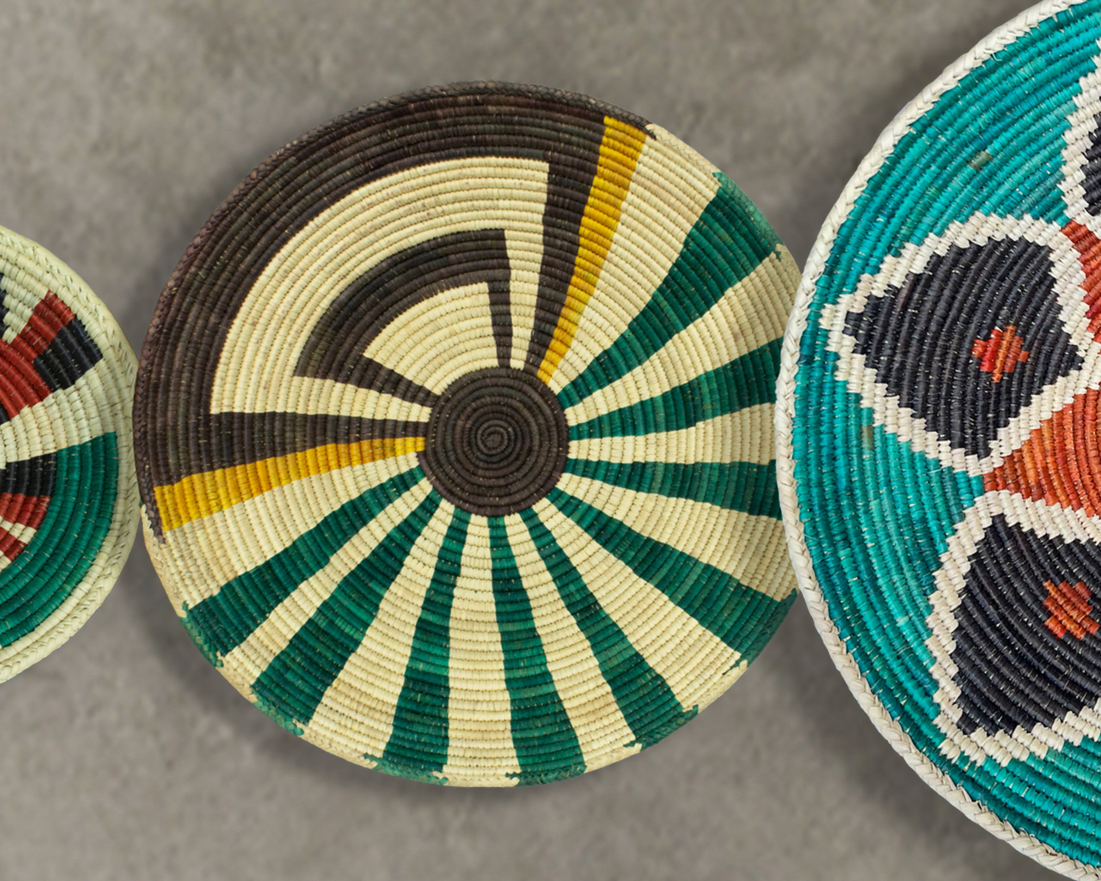 Set of 3 Handwoven wall baskets SET-206-3 N