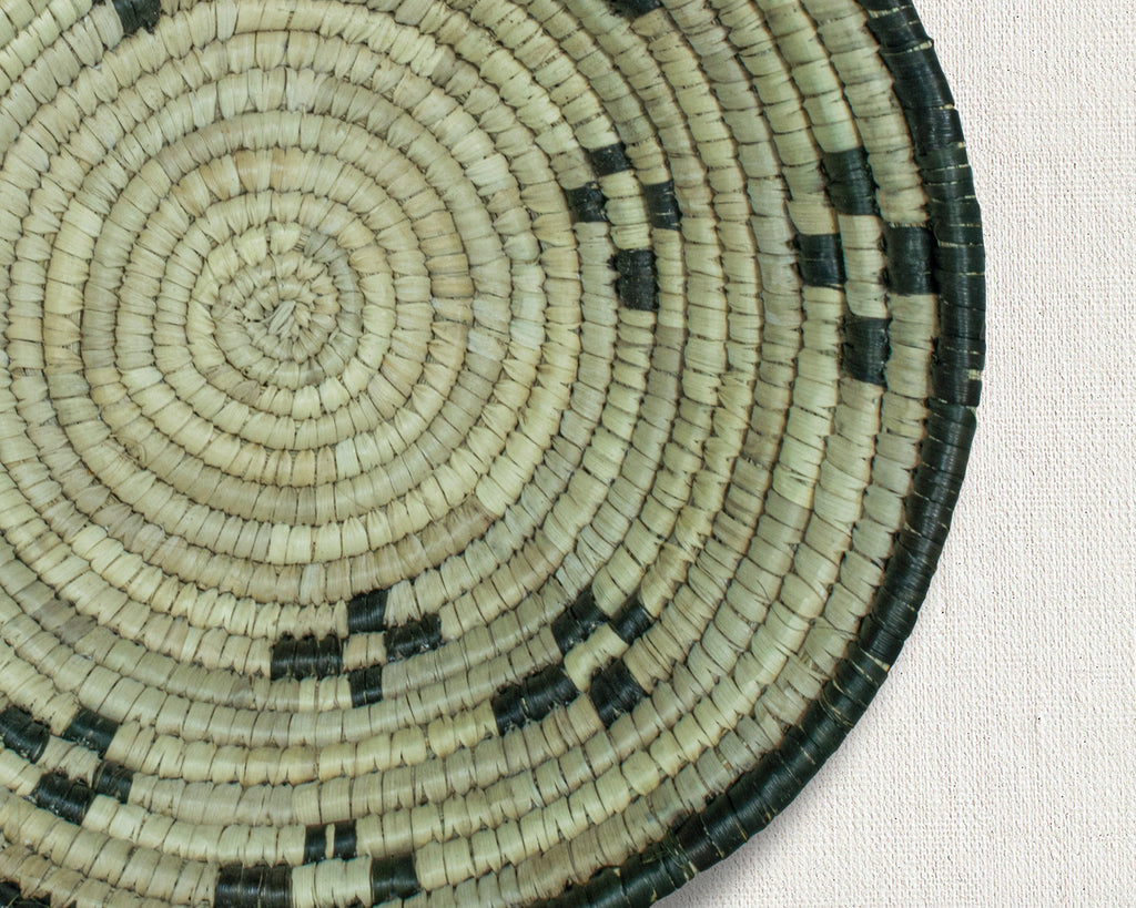 Punctate Round White Bowl Basket 8-inch LBW-451-7