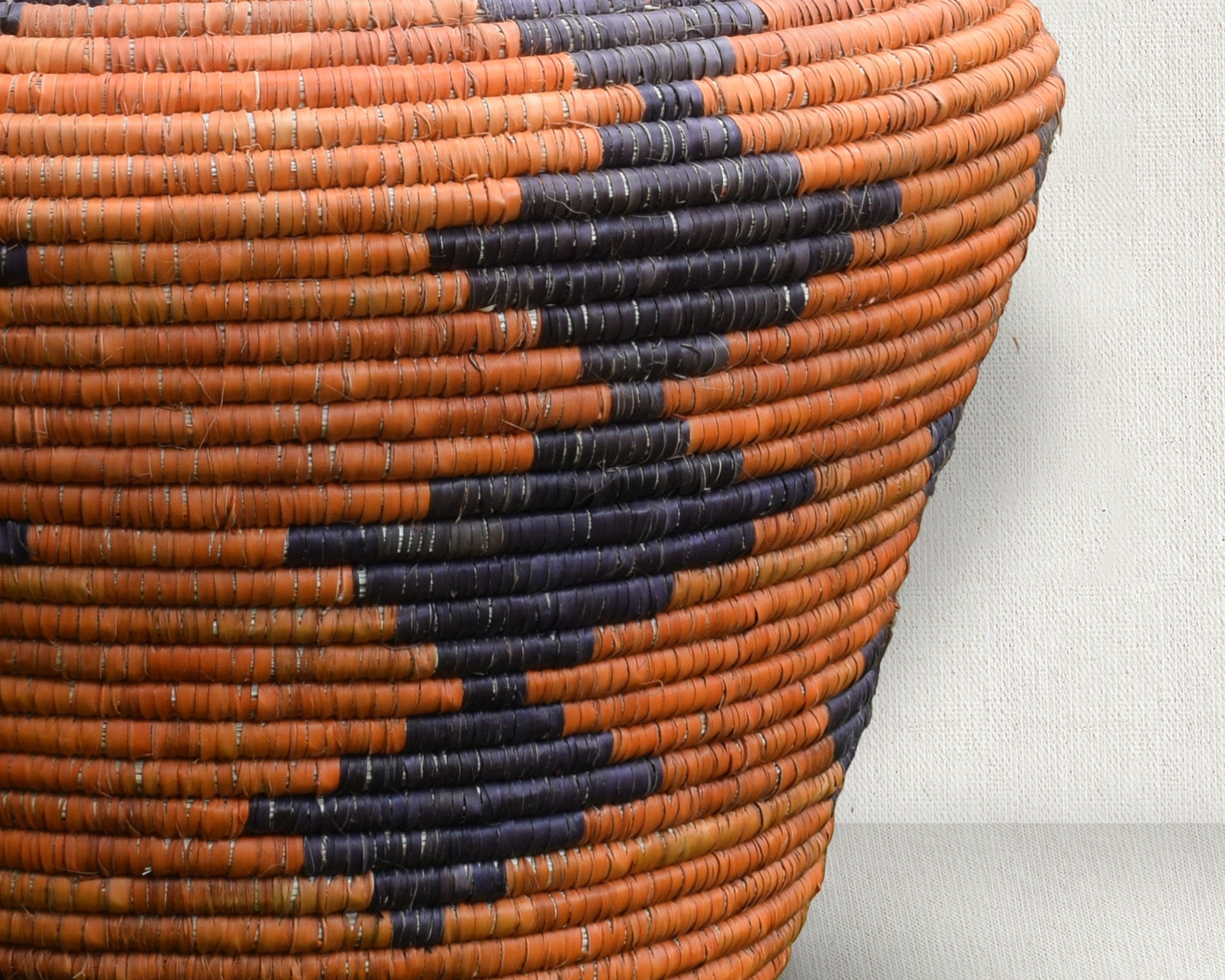 Diamonds Charcoal Potter Basket