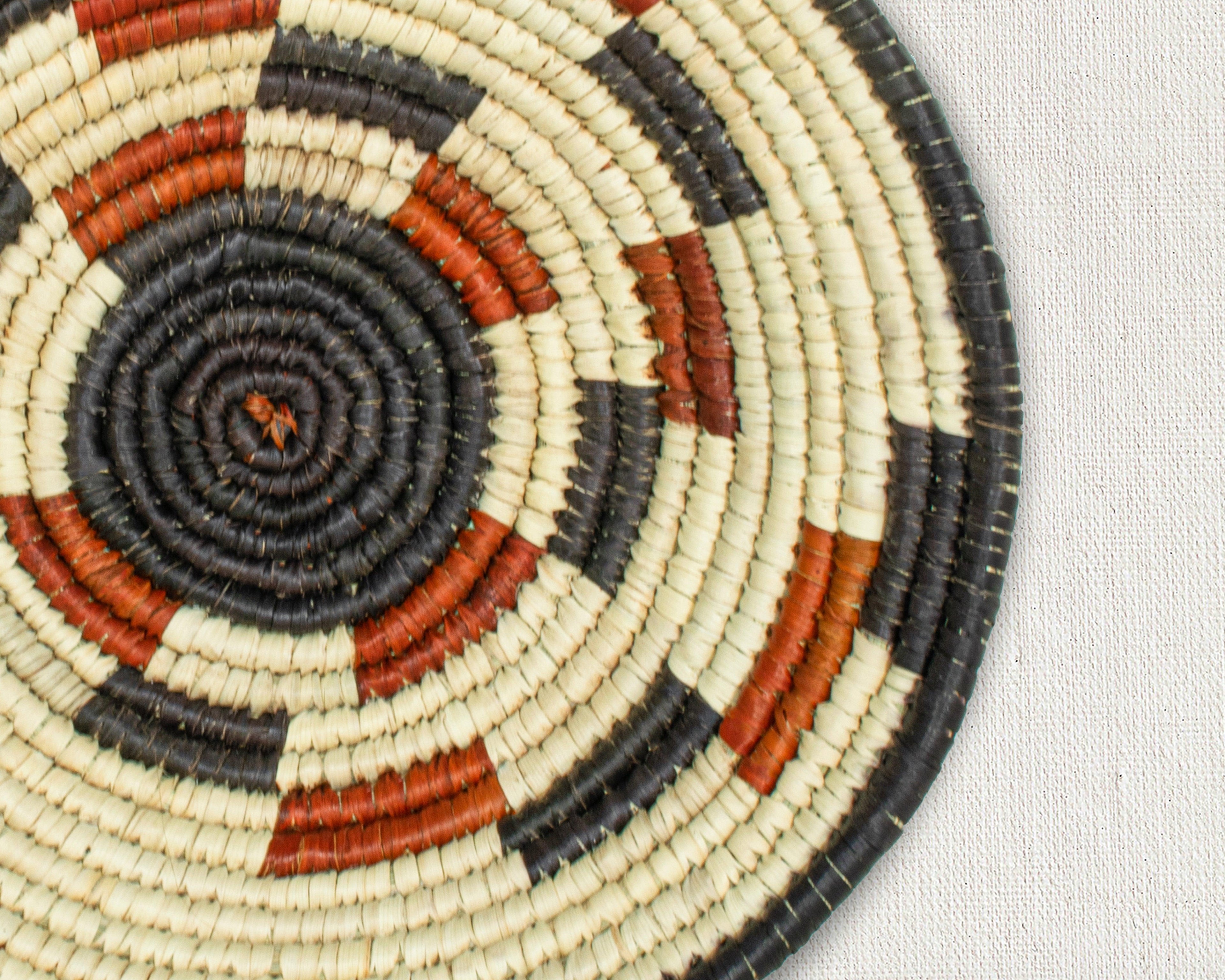 Terra Cotta Circle Black Bowl Basket 8-inch LBW-403-7 B