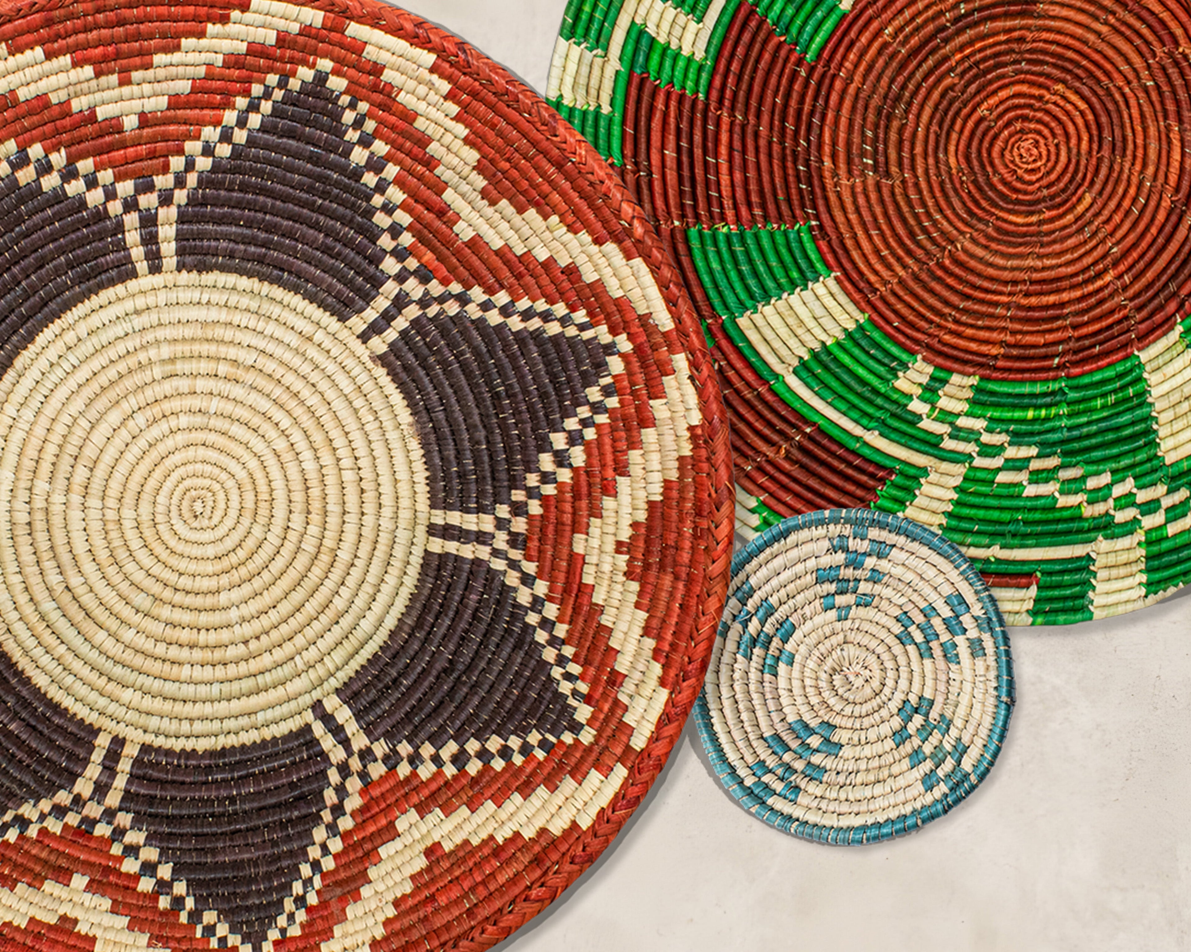 Set of 8 Handwoven wall baskets SET-329-8 N