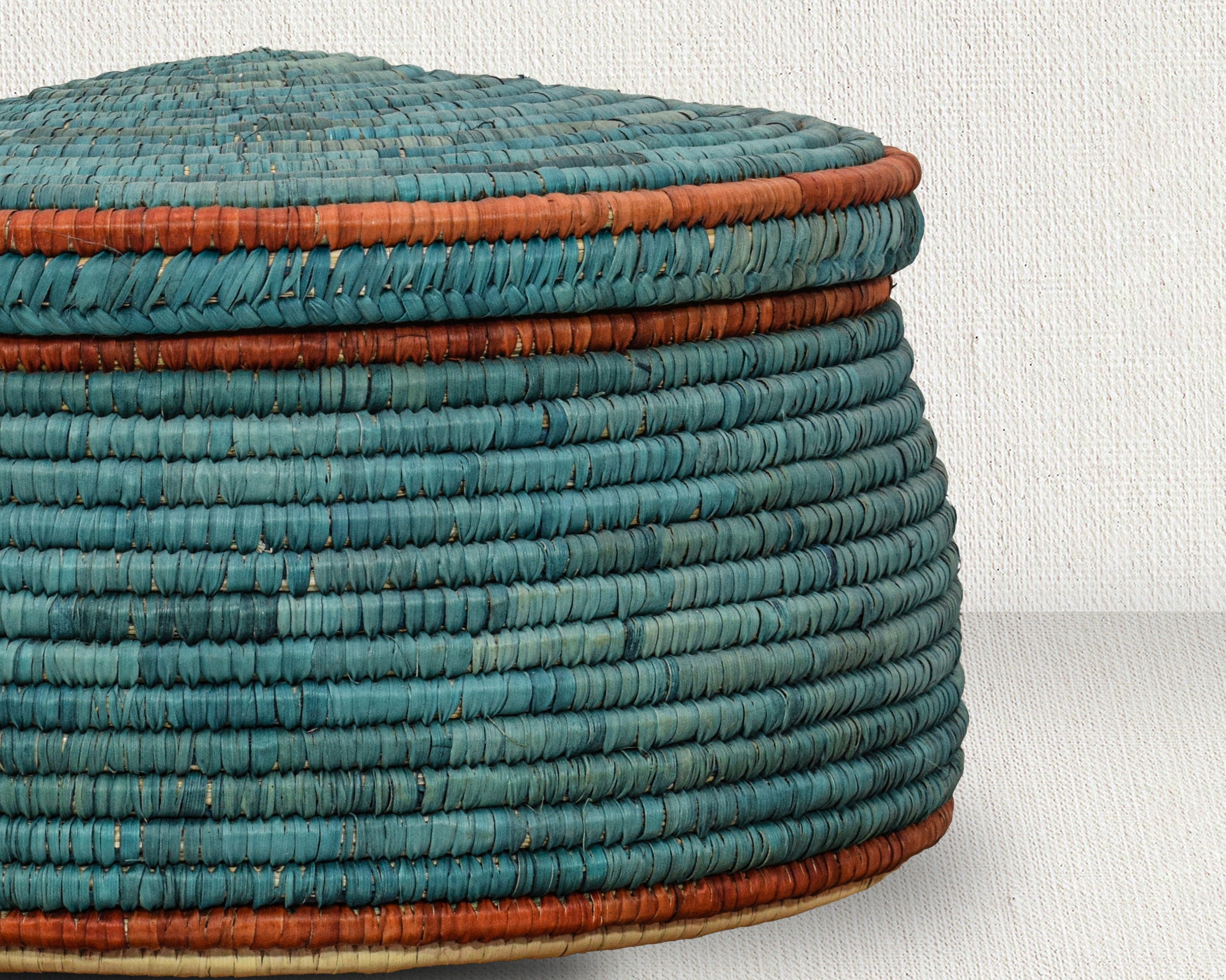 Turqouise Plain Lid Basket PR-645-12