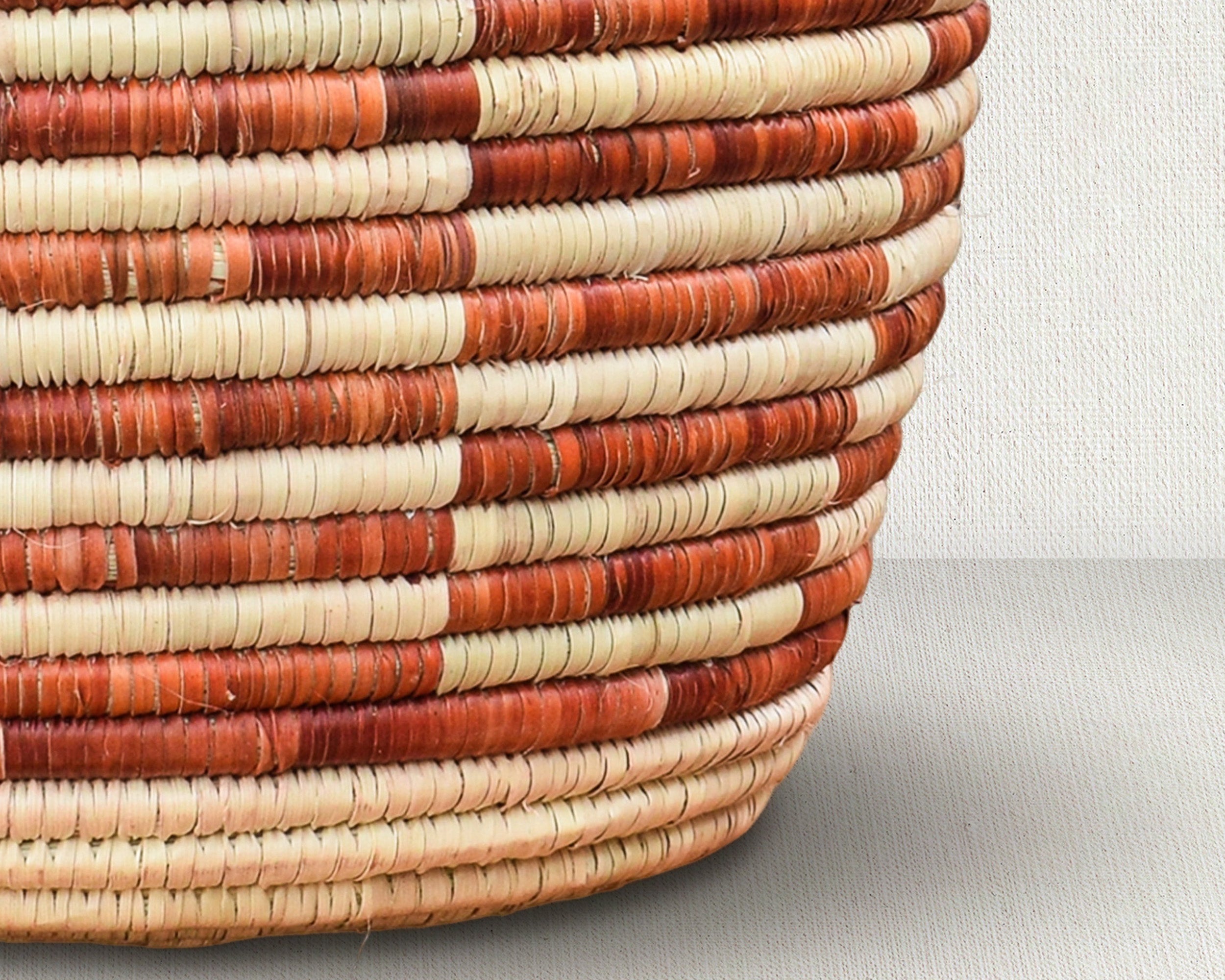 Check Grid Planter Basket