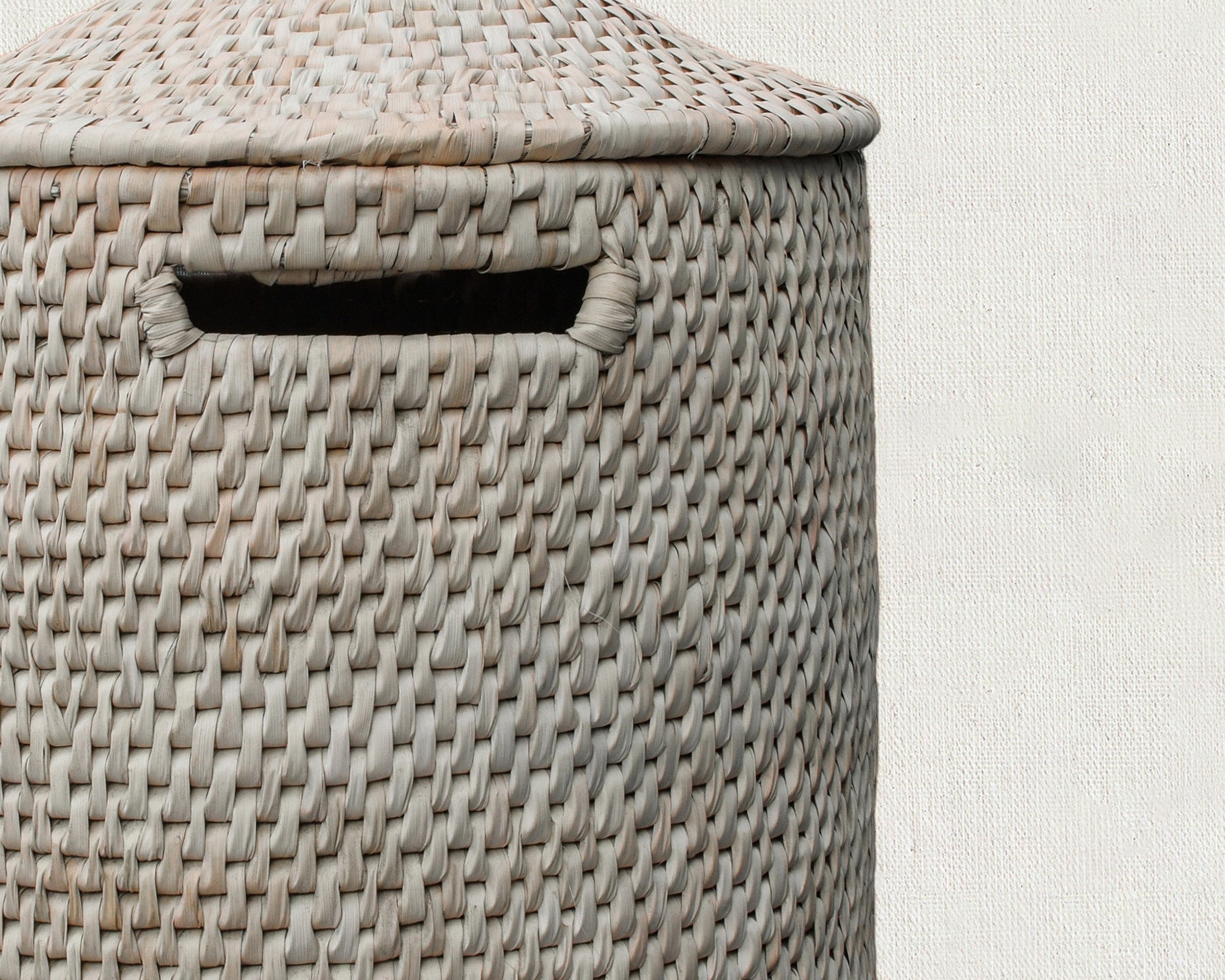 Acoma Dome Hamper