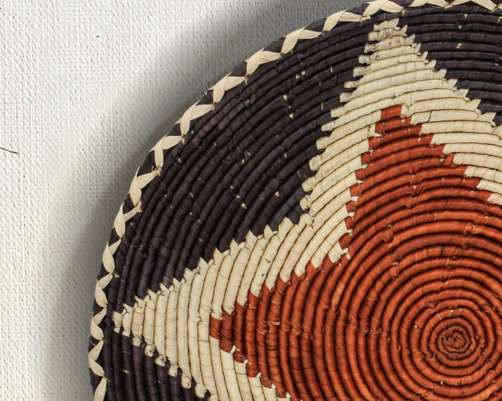 Raven Path Flat Basket