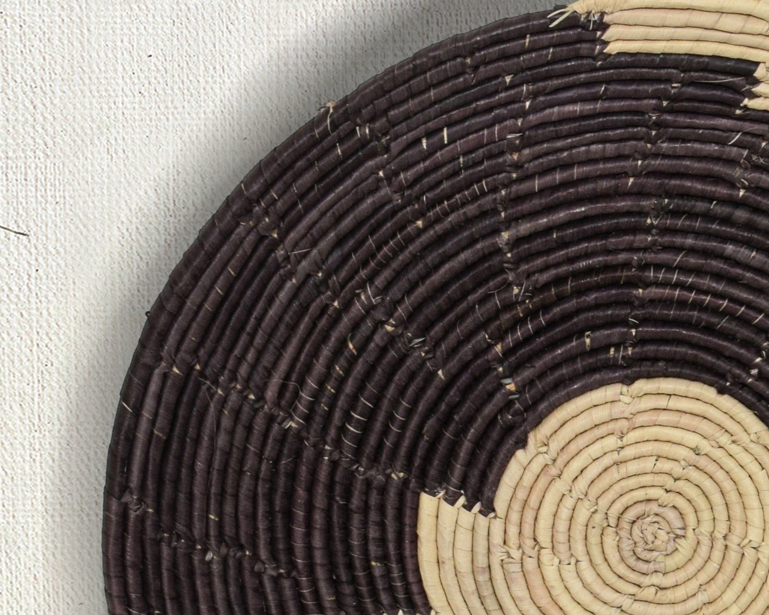 Dark Waves Flat Basket 12-inch