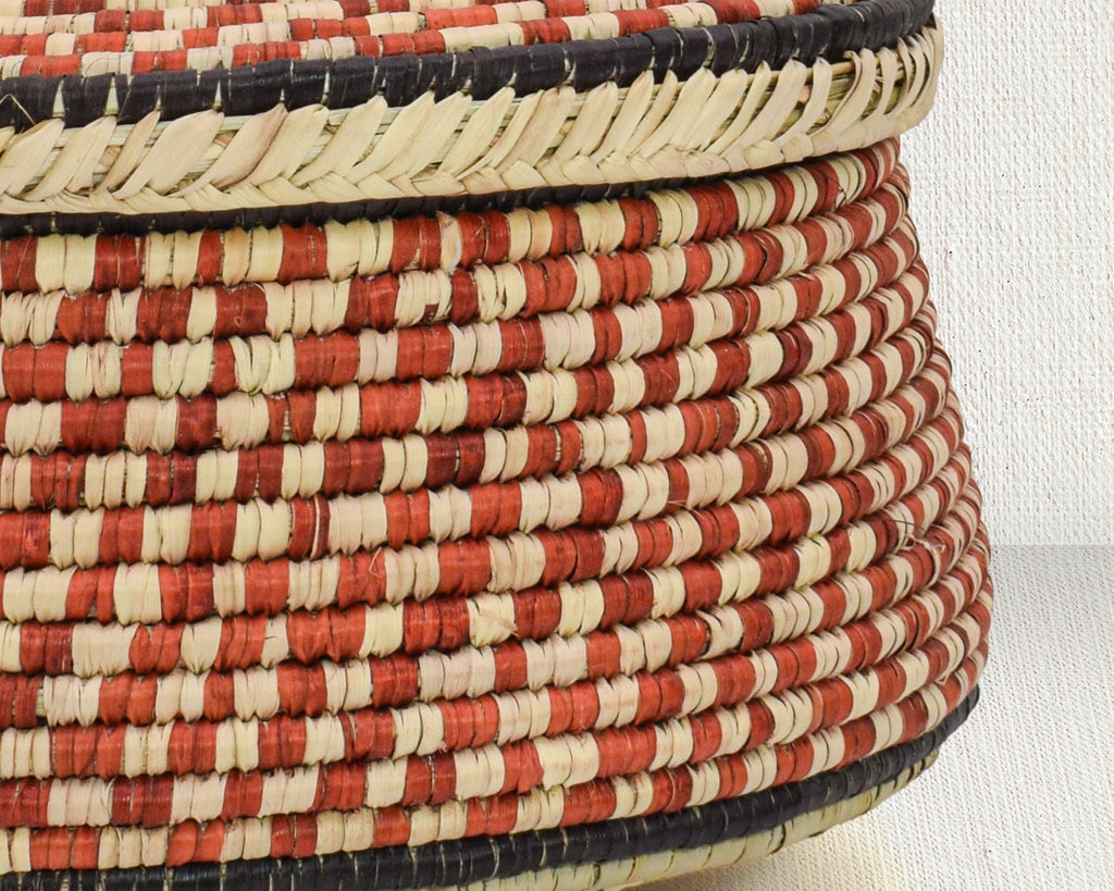 Rust Checker Lidded Basket
