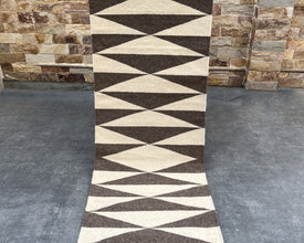 Cocoa Trail Flatweave Runner Rug – 2.5x10 ft