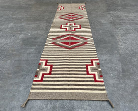 Crosses Flatweave Runner Rug – 2.5x10 ft