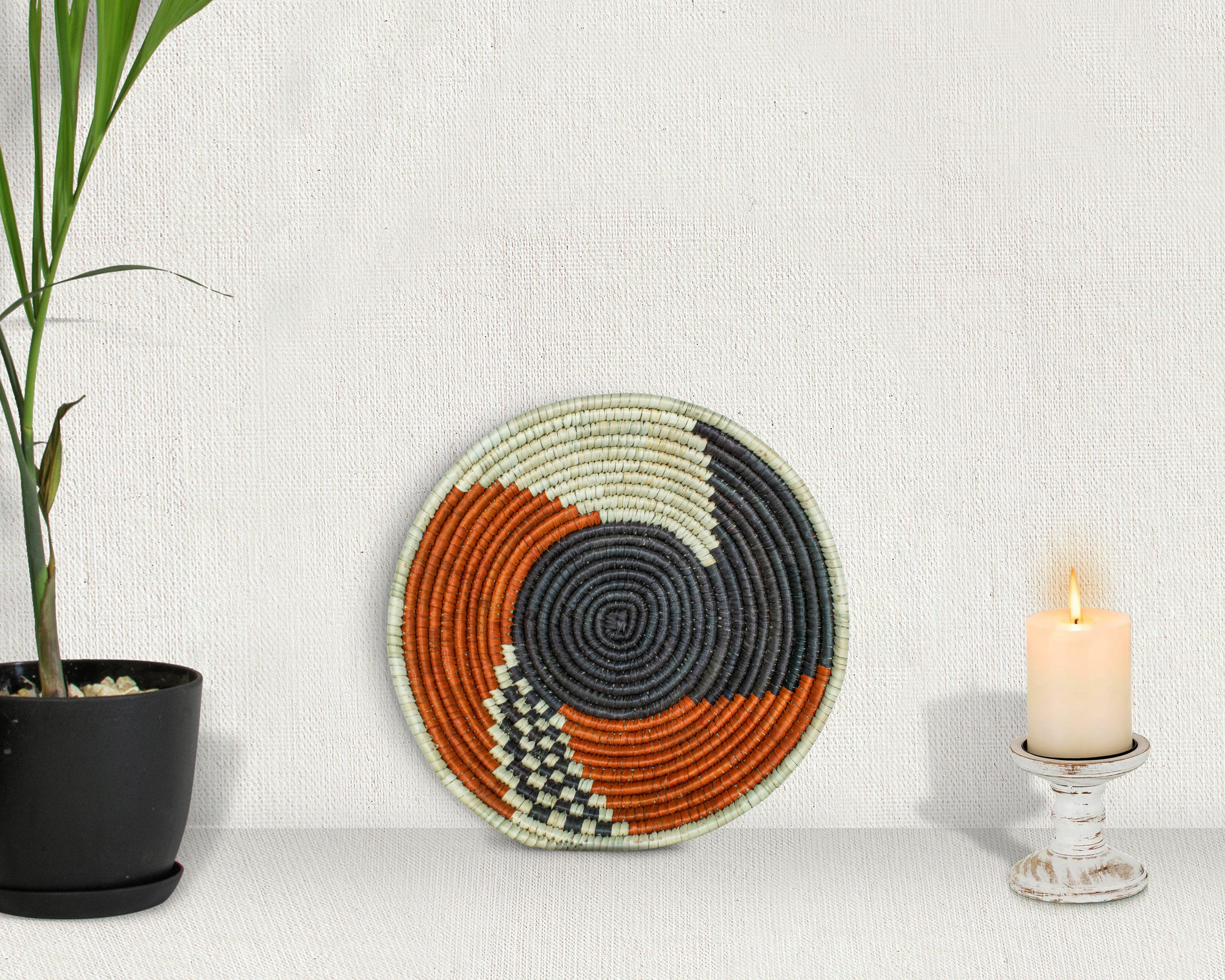 Harlequina Black Bowl Basket 8-inch LBW-430-7